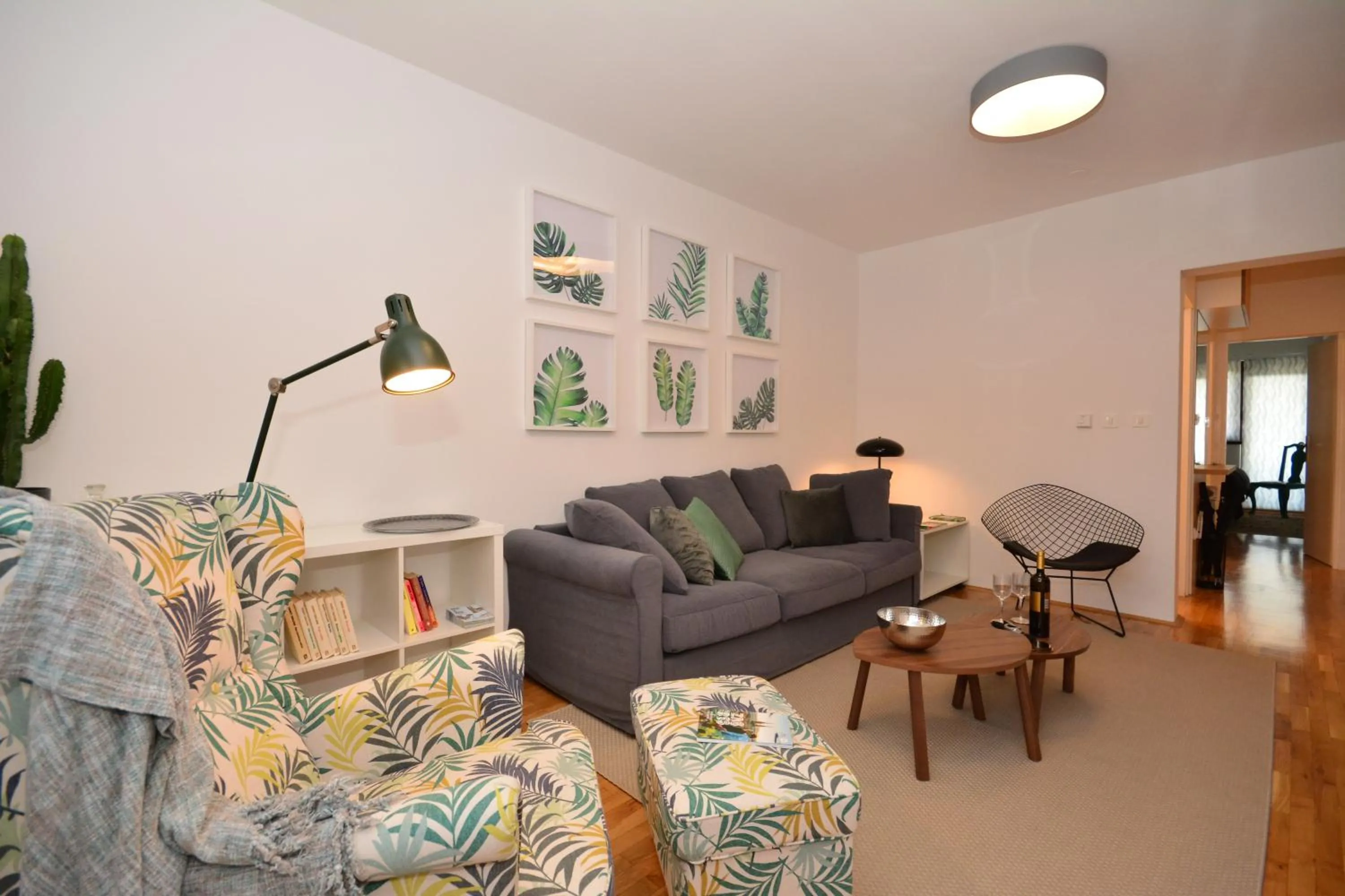 Lucky 13 apartment
