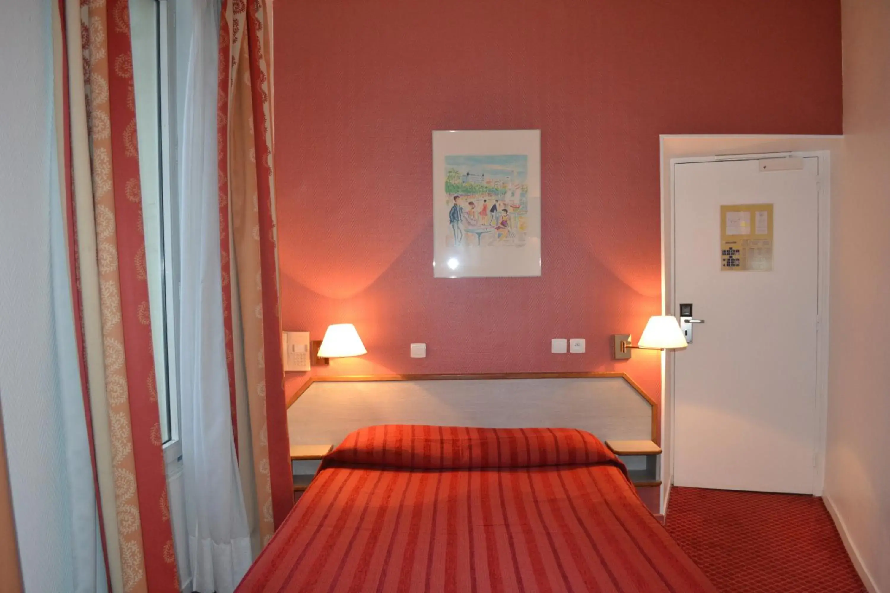 Bed in Hotel William's Opera Bed in Hotel William's Opera