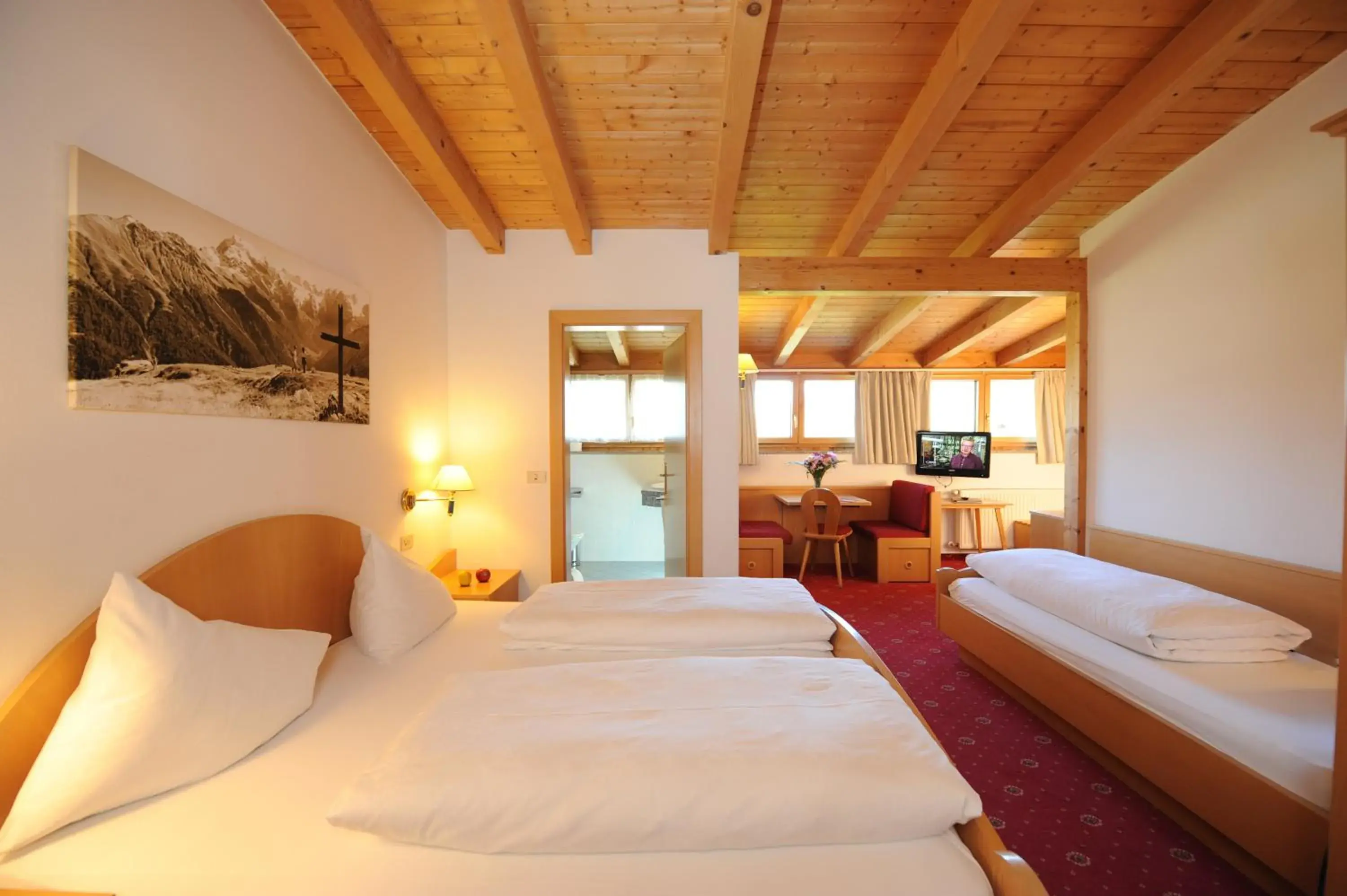 Classic Triple Room in Gasthof Stern Classic Triple Room in Gasthof Stern