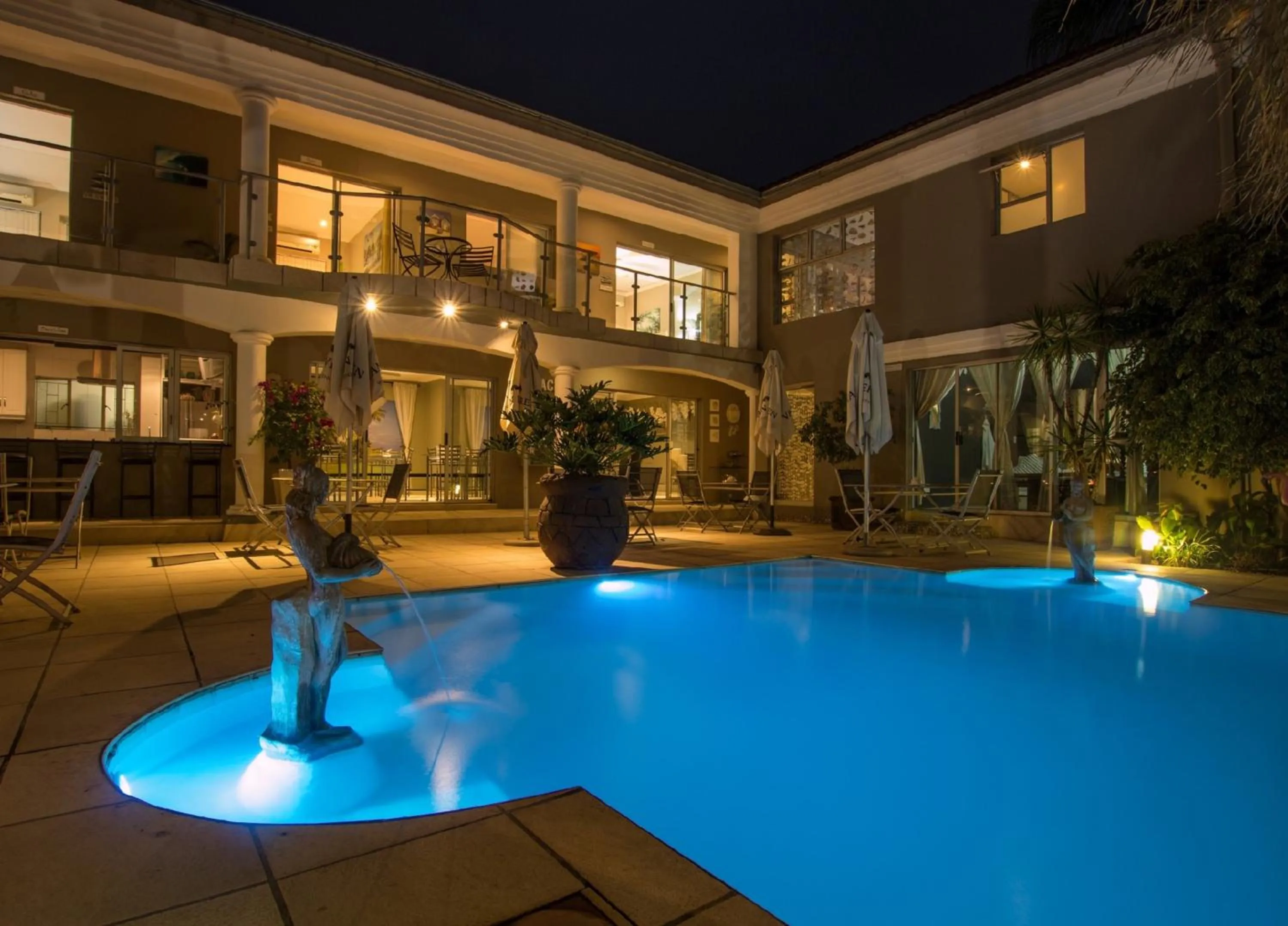 Property building in Club Cocomo