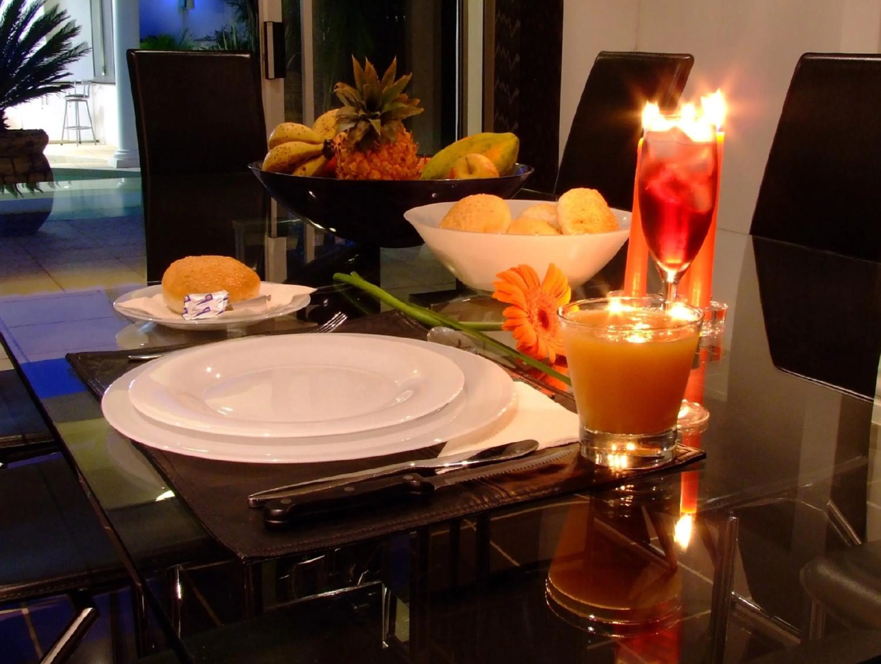 Dining area in Club Cocomo