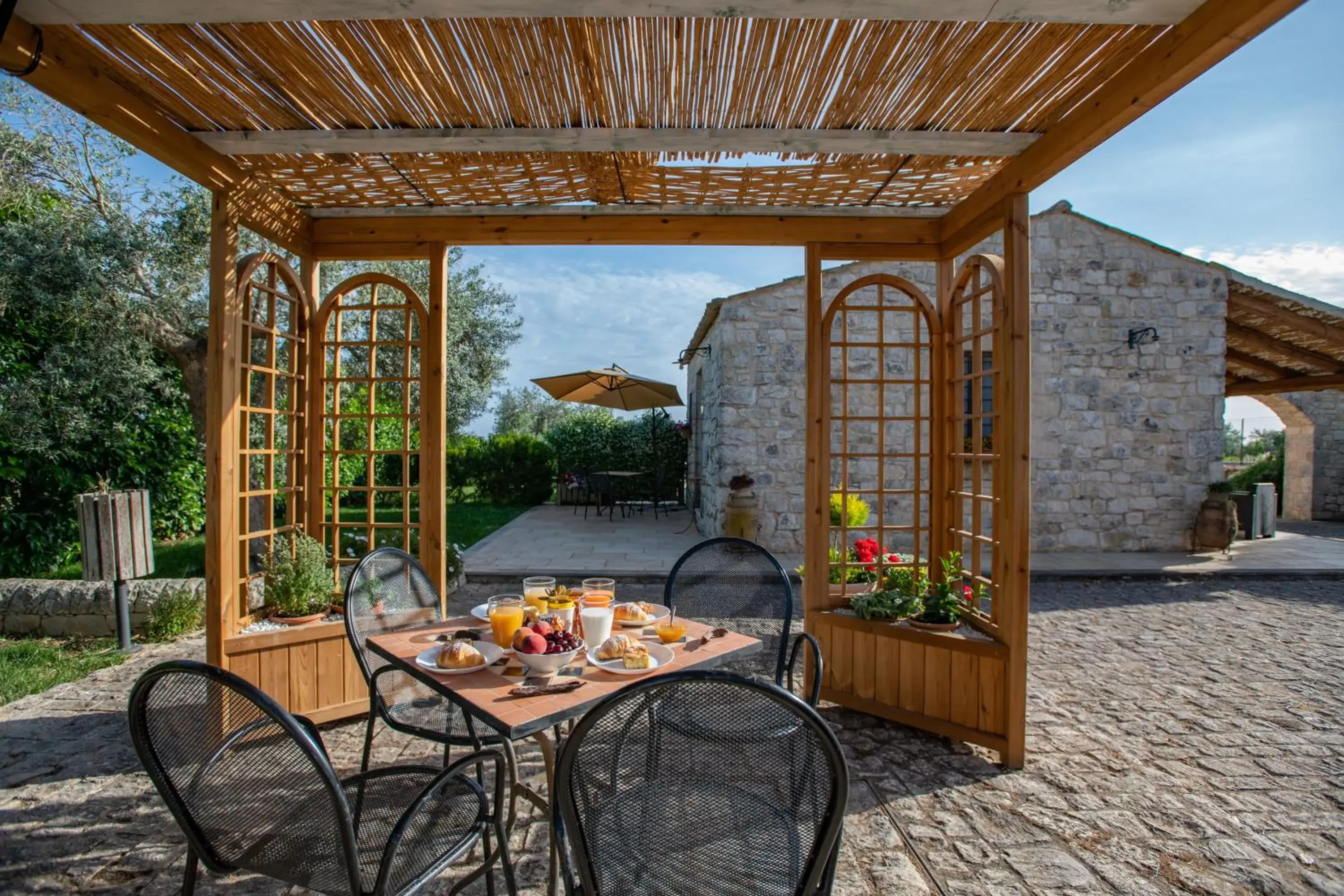 Property building in Borgo Monachella Property building in Borgo Monachella