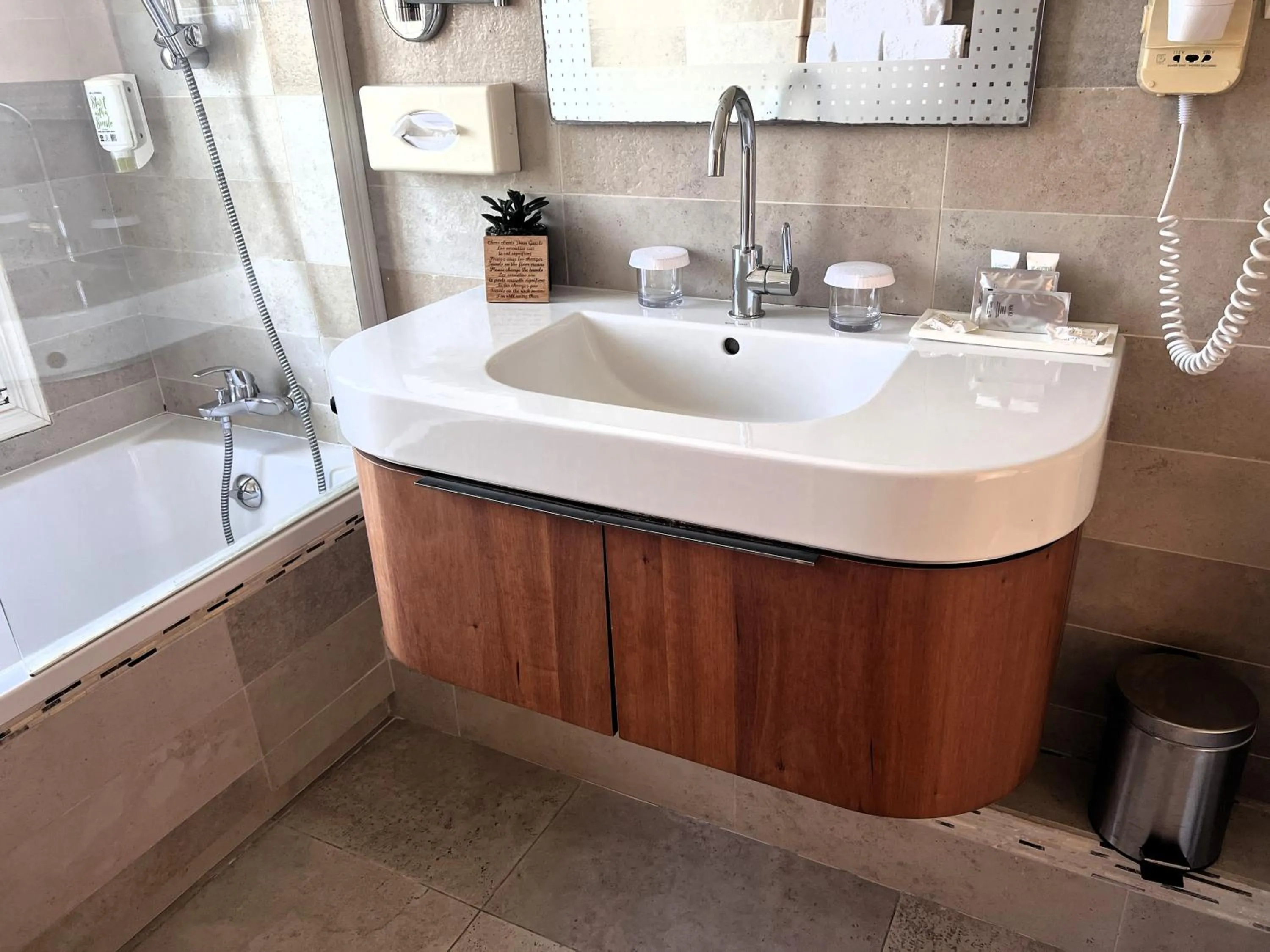 Bathroom in Hôtel Beau Site - Cap d'Antibes