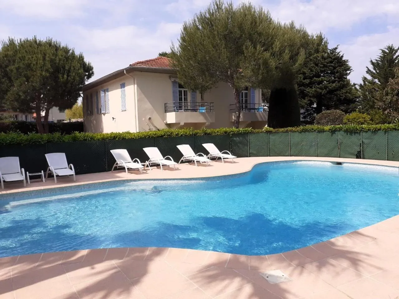 Swimming pool in Hôtel Beau Site - Cap d'Antibes