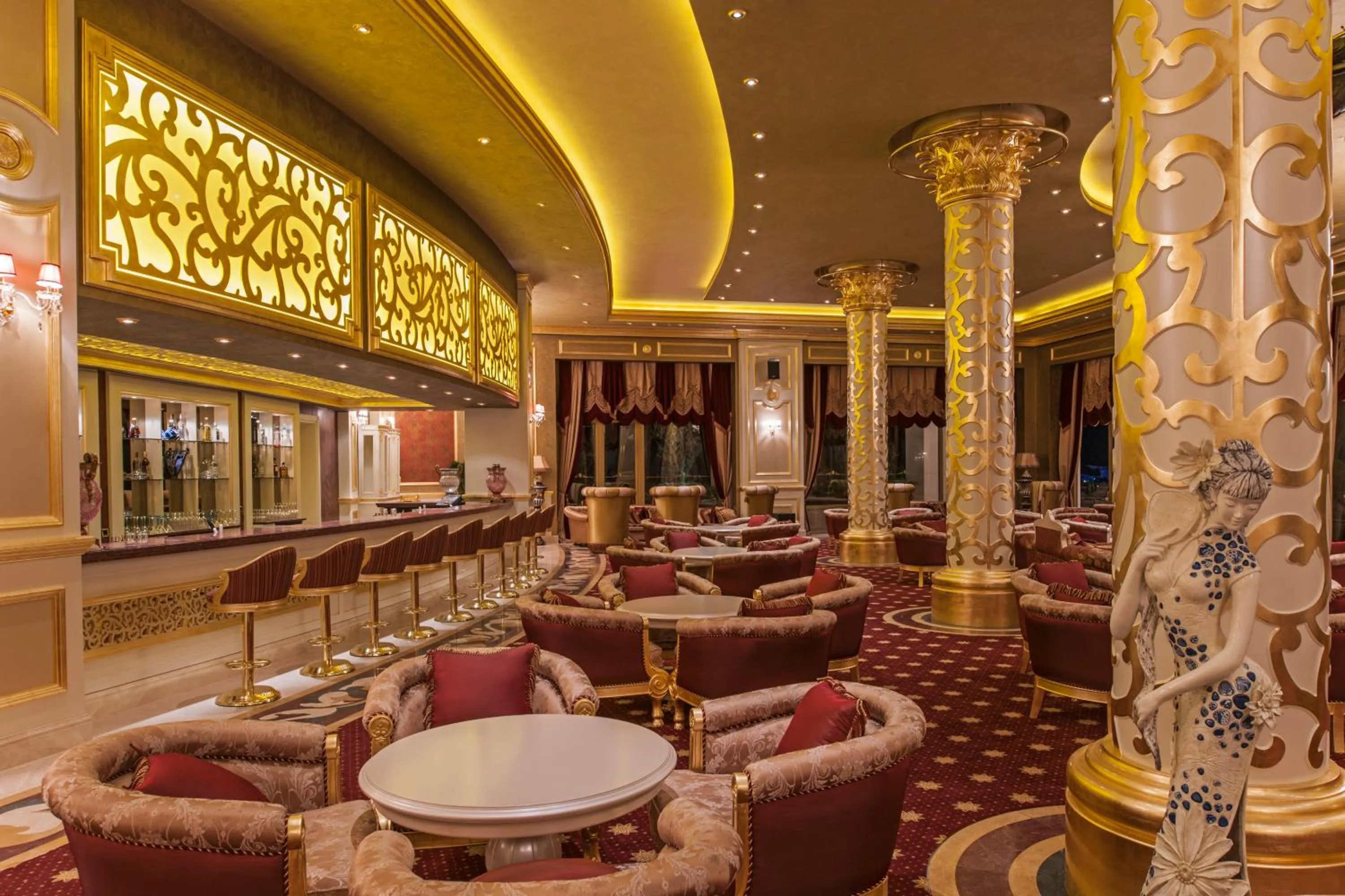 Lounge or bar in The Plaza Bodrum