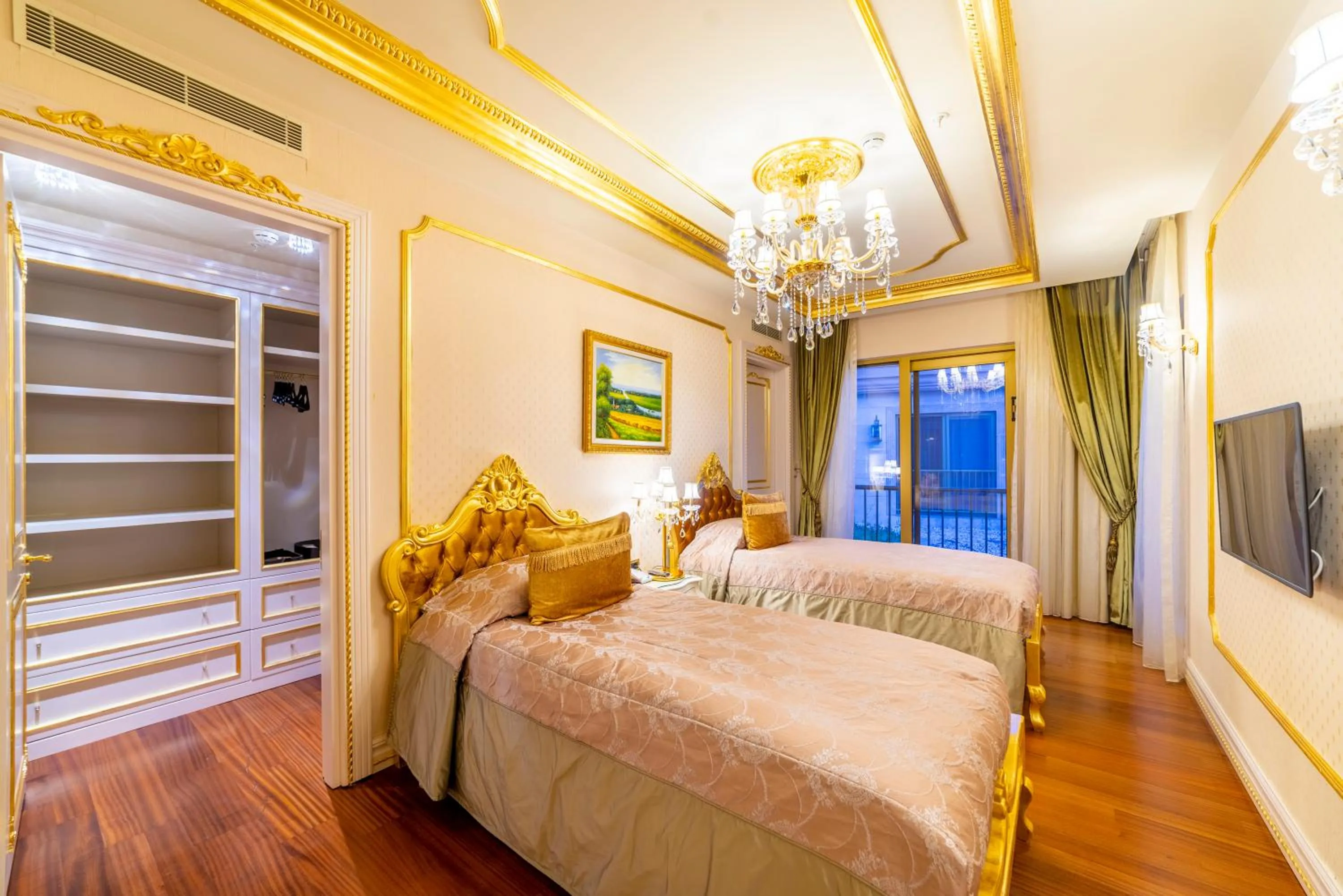 Bedroom in The Plaza Bodrum