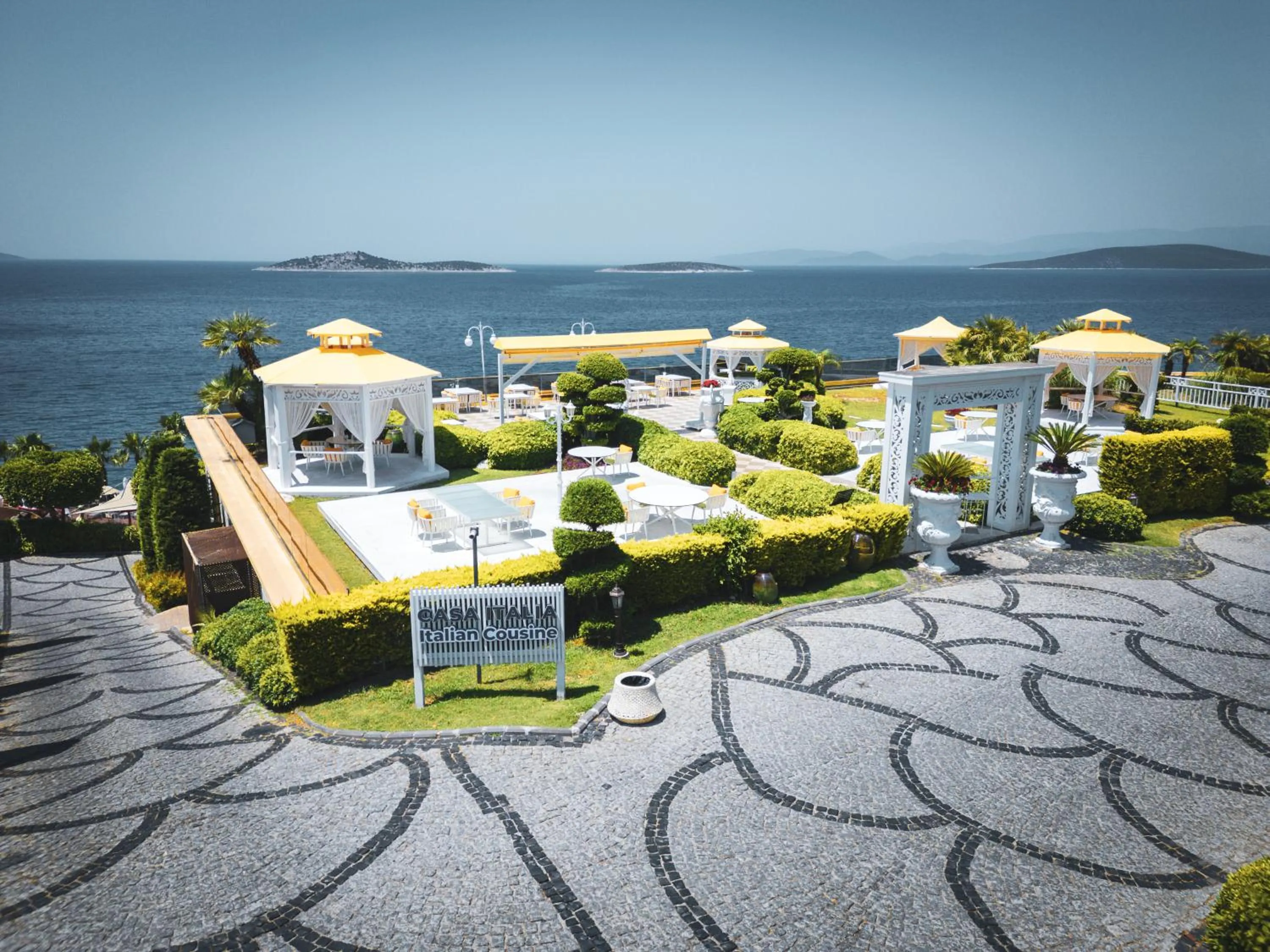 Restaurant/places to eat in The Plaza Bodrum