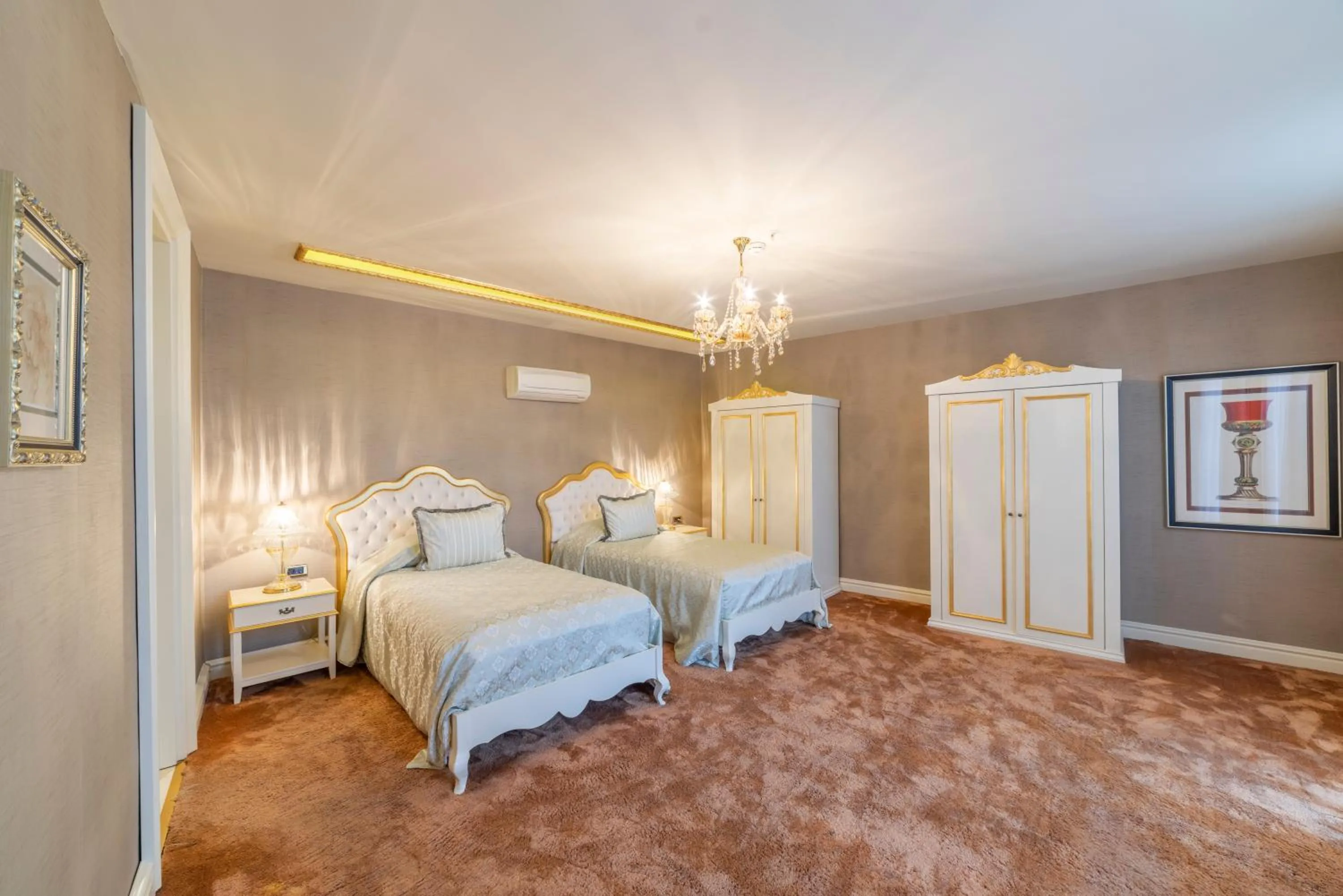 Bed in The Plaza Bodrum