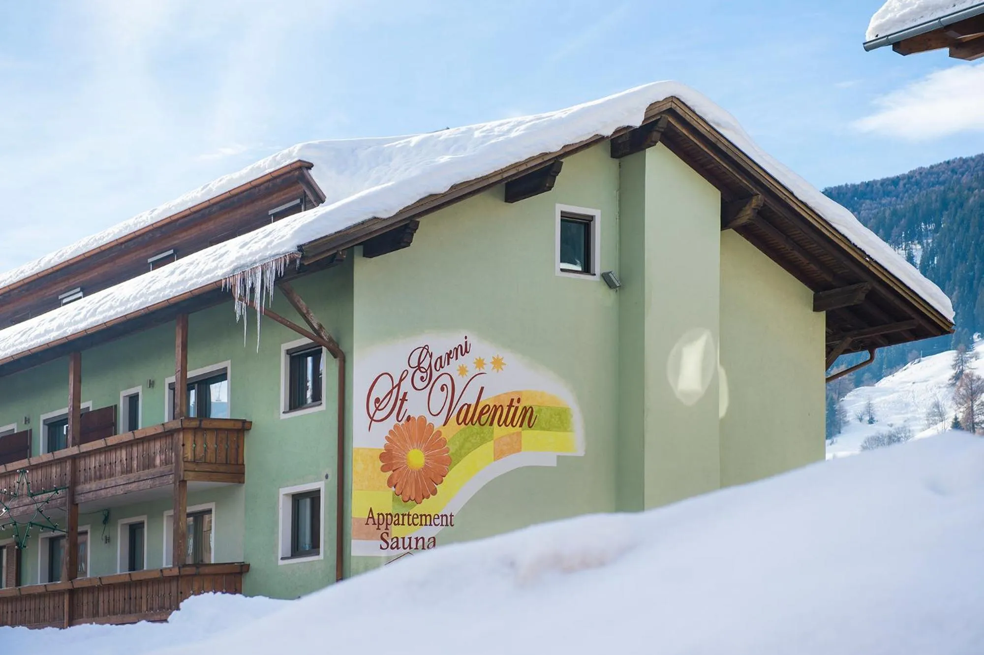 Property building in Garni Apparthotel St Valentin