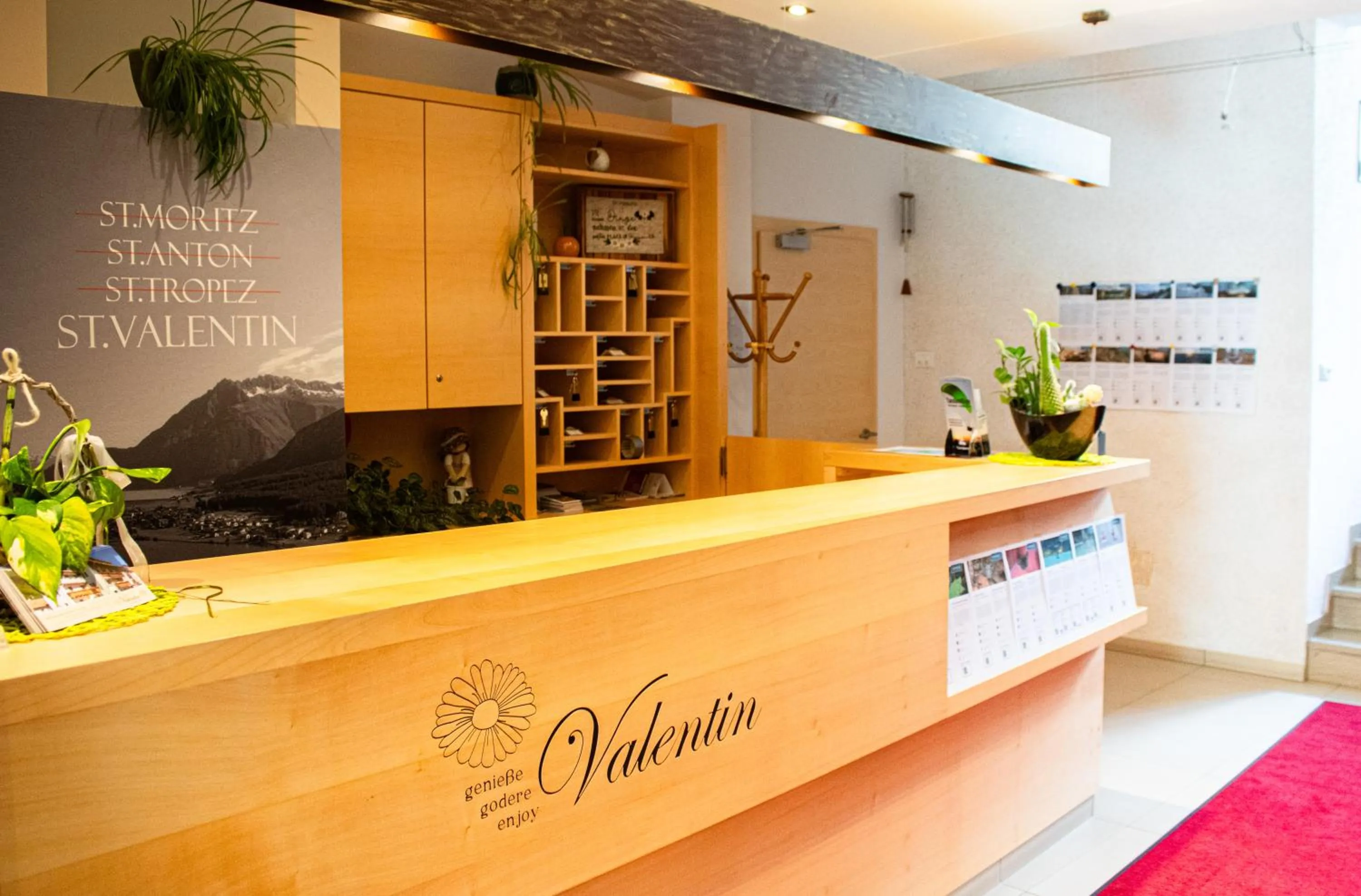 Lobby or reception in Garni Apparthotel St Valentin