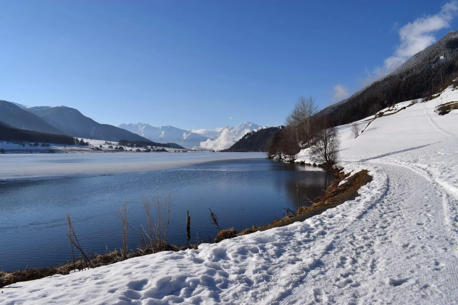 Natural landscape in Garni Apparthotel St Valentin