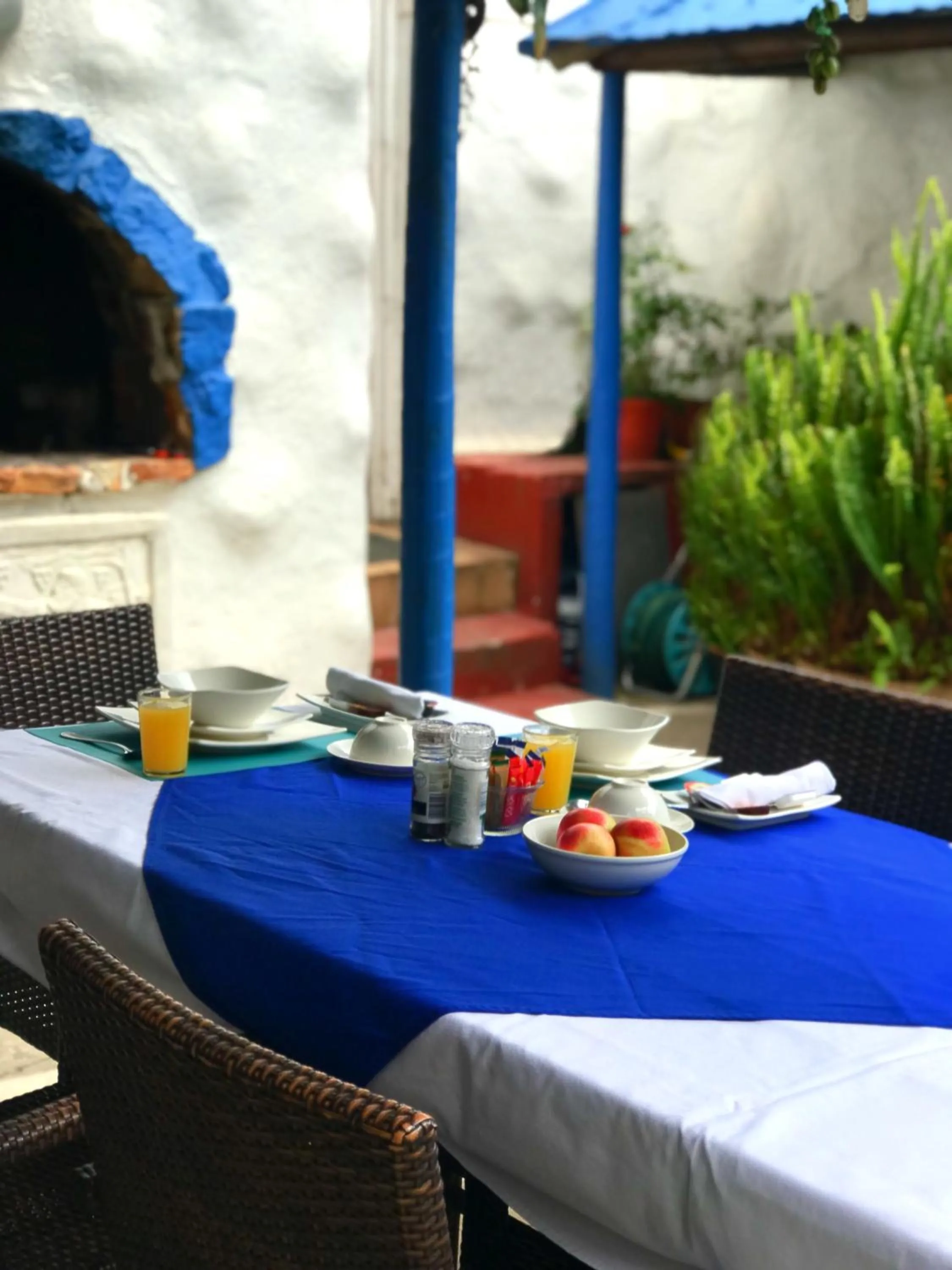 Breakfast in Athenian Villa