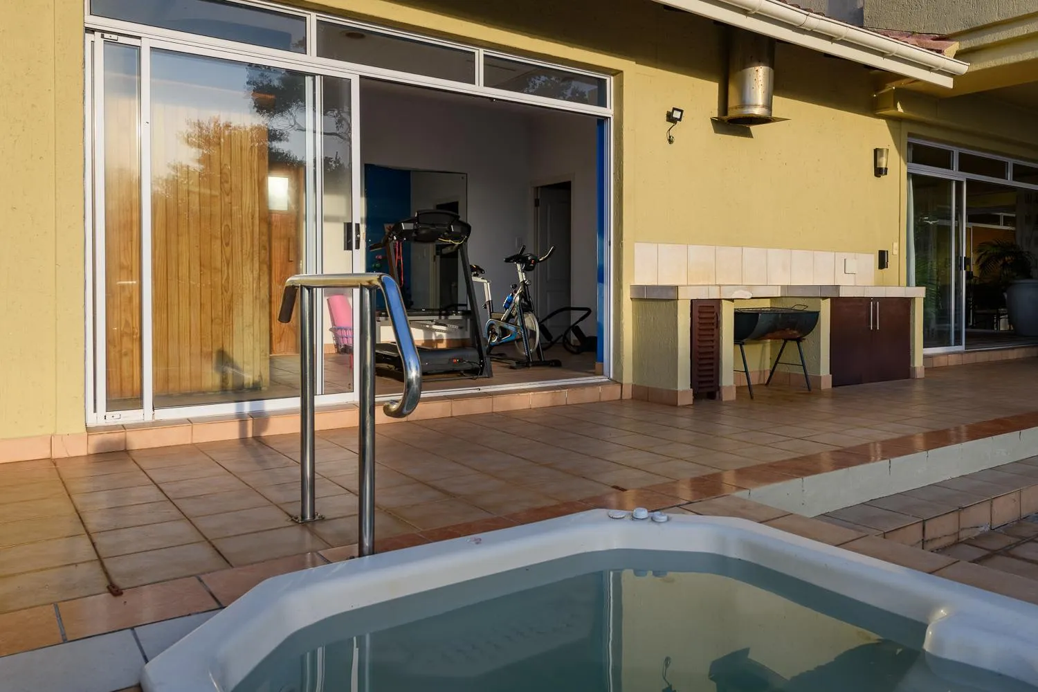 Albatross Guesthouse