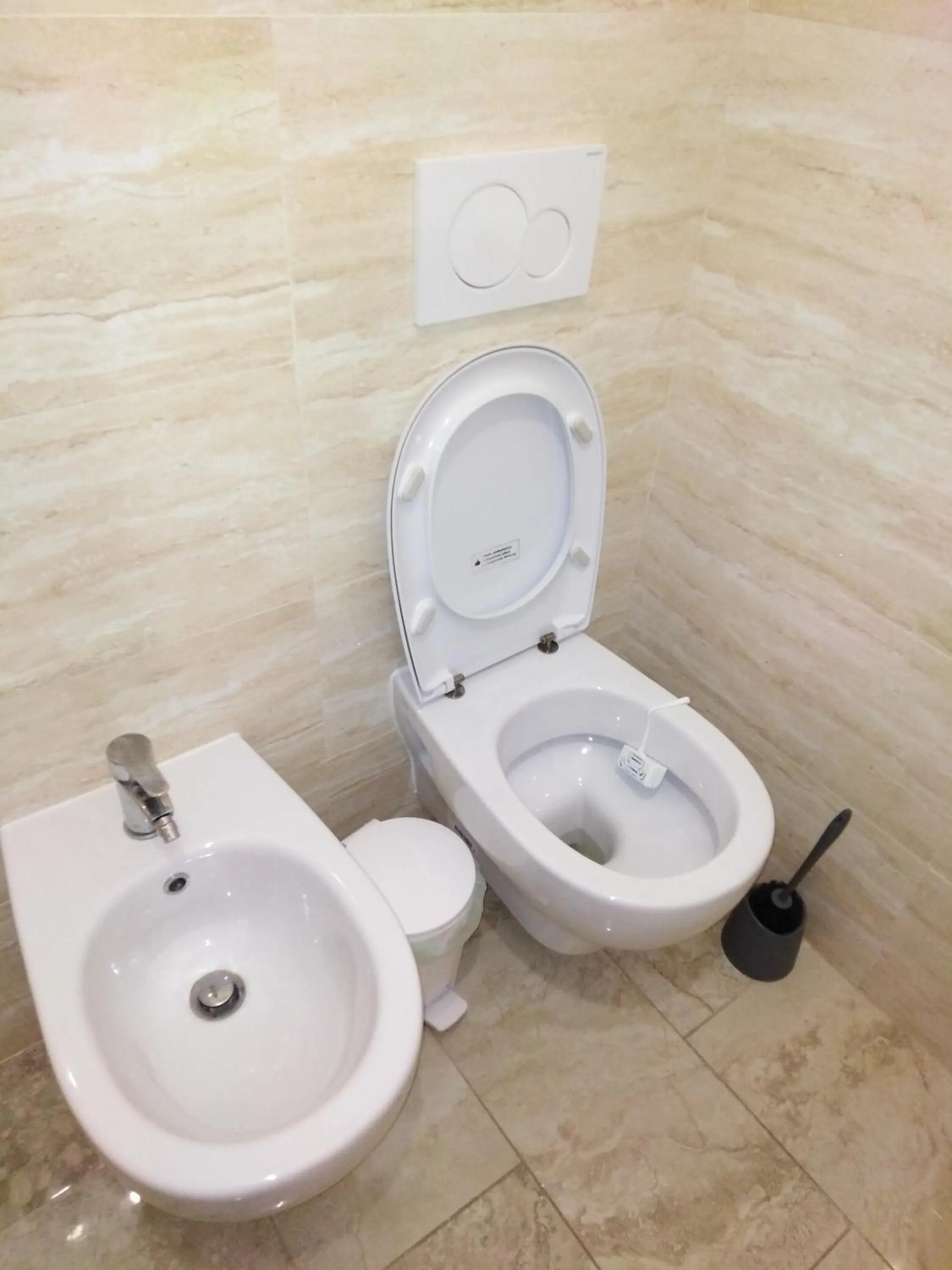 Toilet in Hotel Emmy