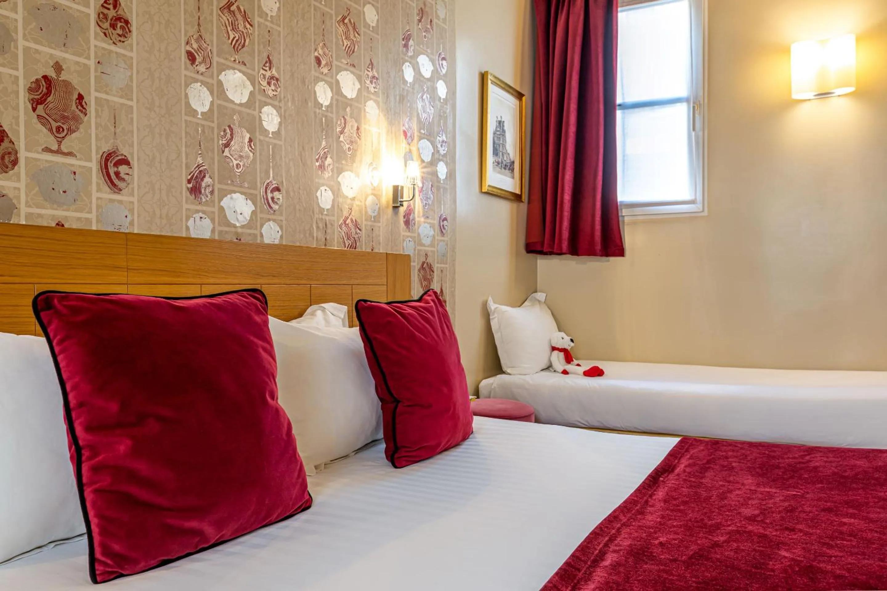 Bed in Hotel Romance Malesherbes by Patrick Hayat