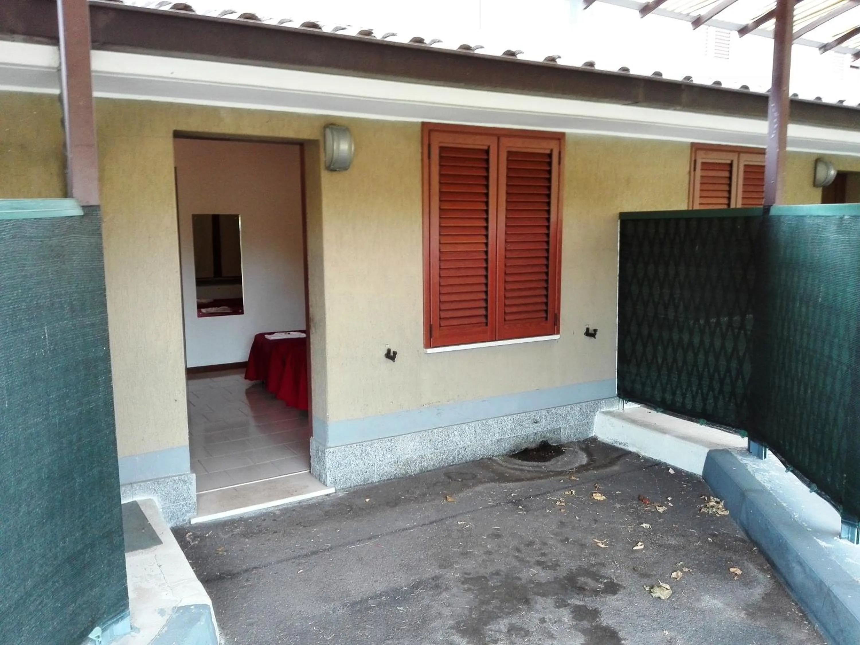 Facade/entrance in Hotel Motel Est