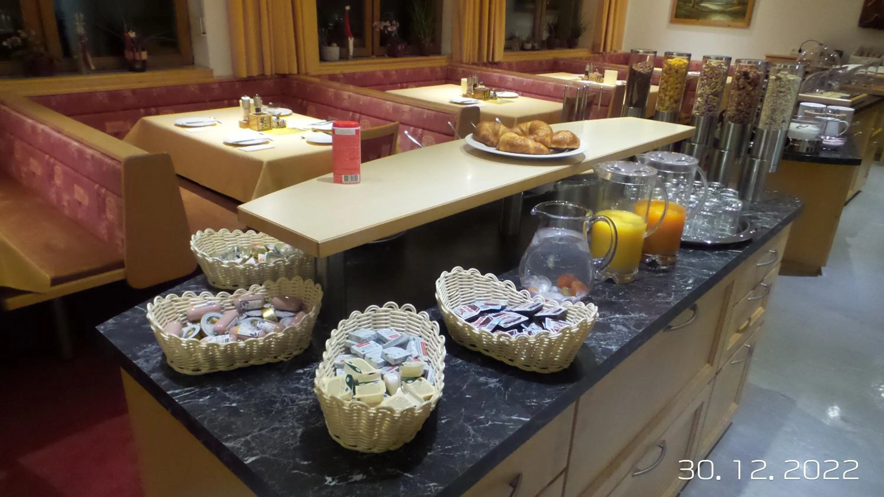 Buffet breakfast in Lärchenhof Serfaus