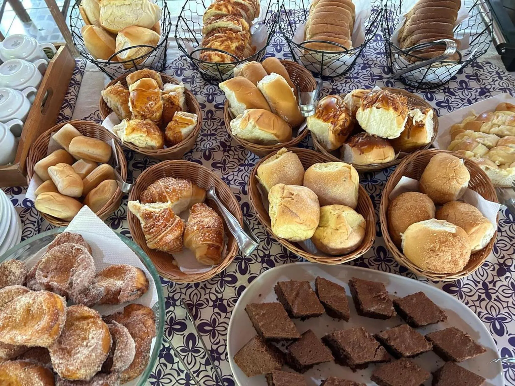 Breakfast in Pousada Ypê Amarelo