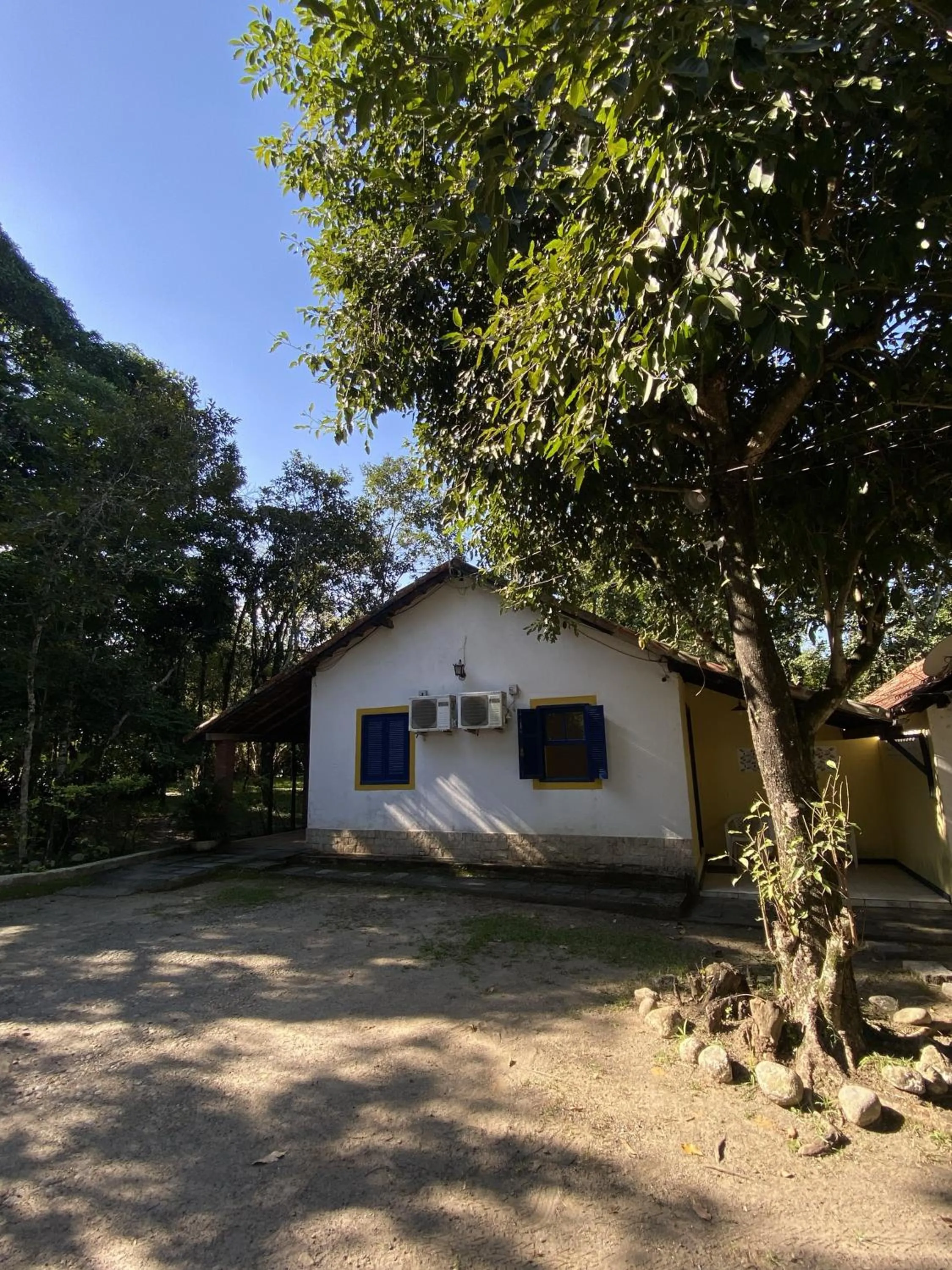 Property building in Pousada Ypê Amarelo
