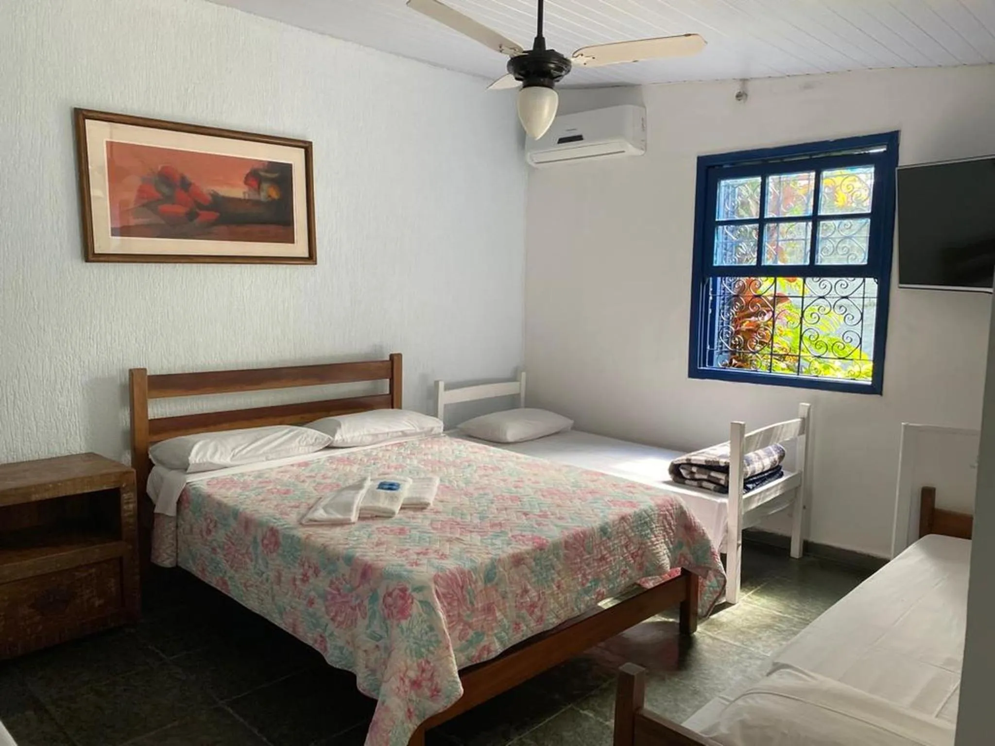 Bedroom, Bed in Pousada Ypê Amarelo