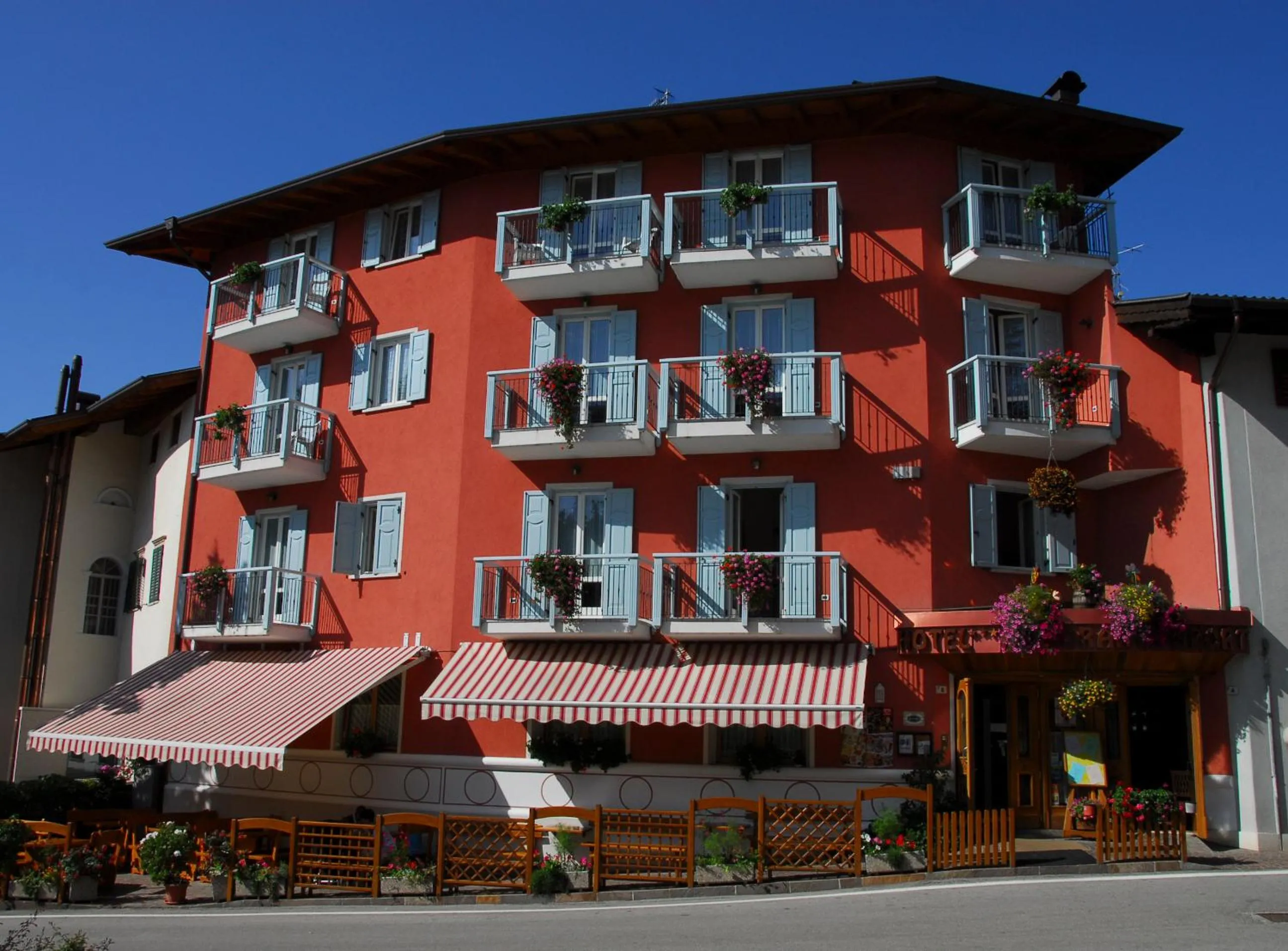 Facade/entrance in Hotel Sport