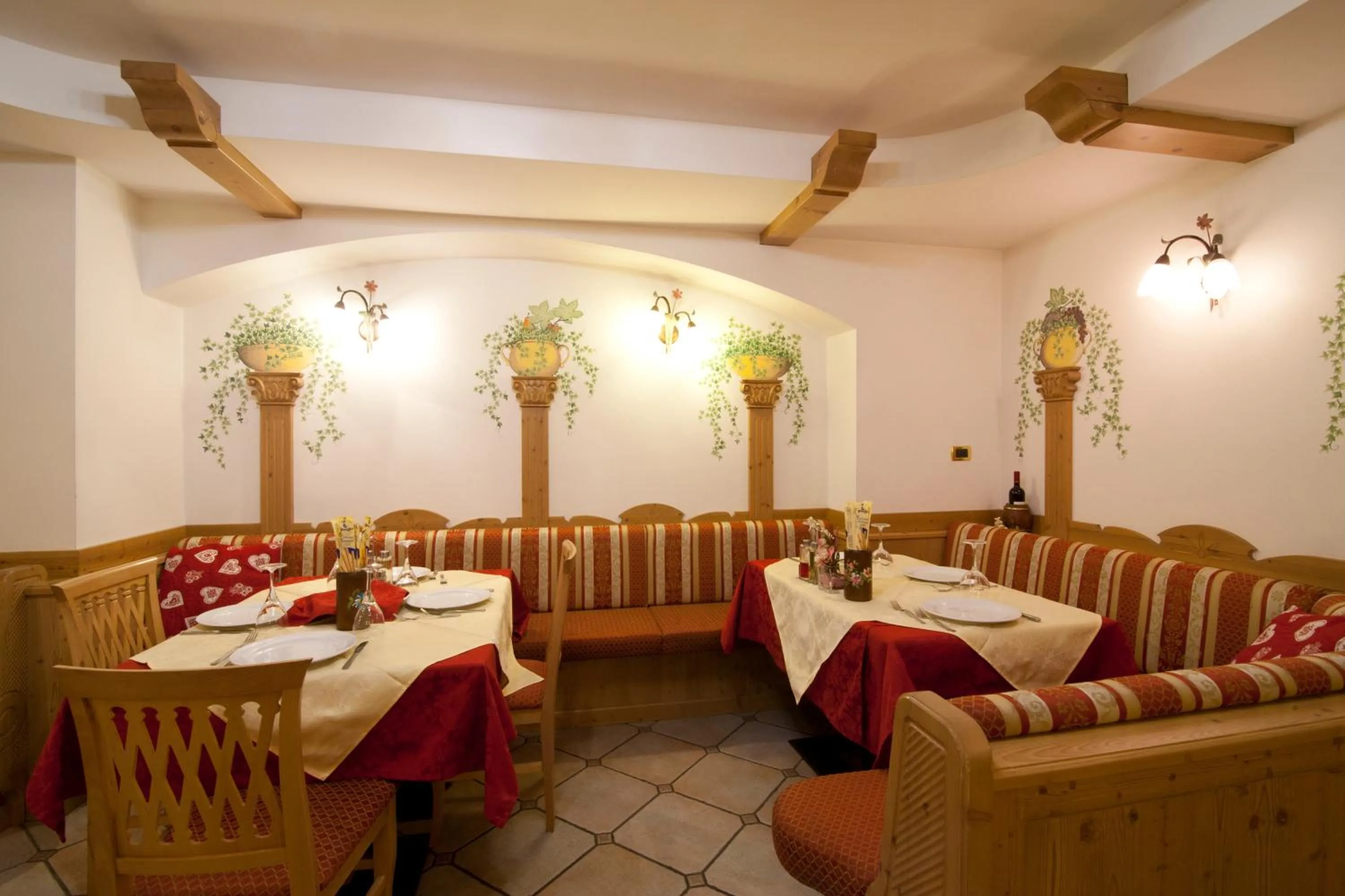 Restaurant/places to eat in Hotel Sport