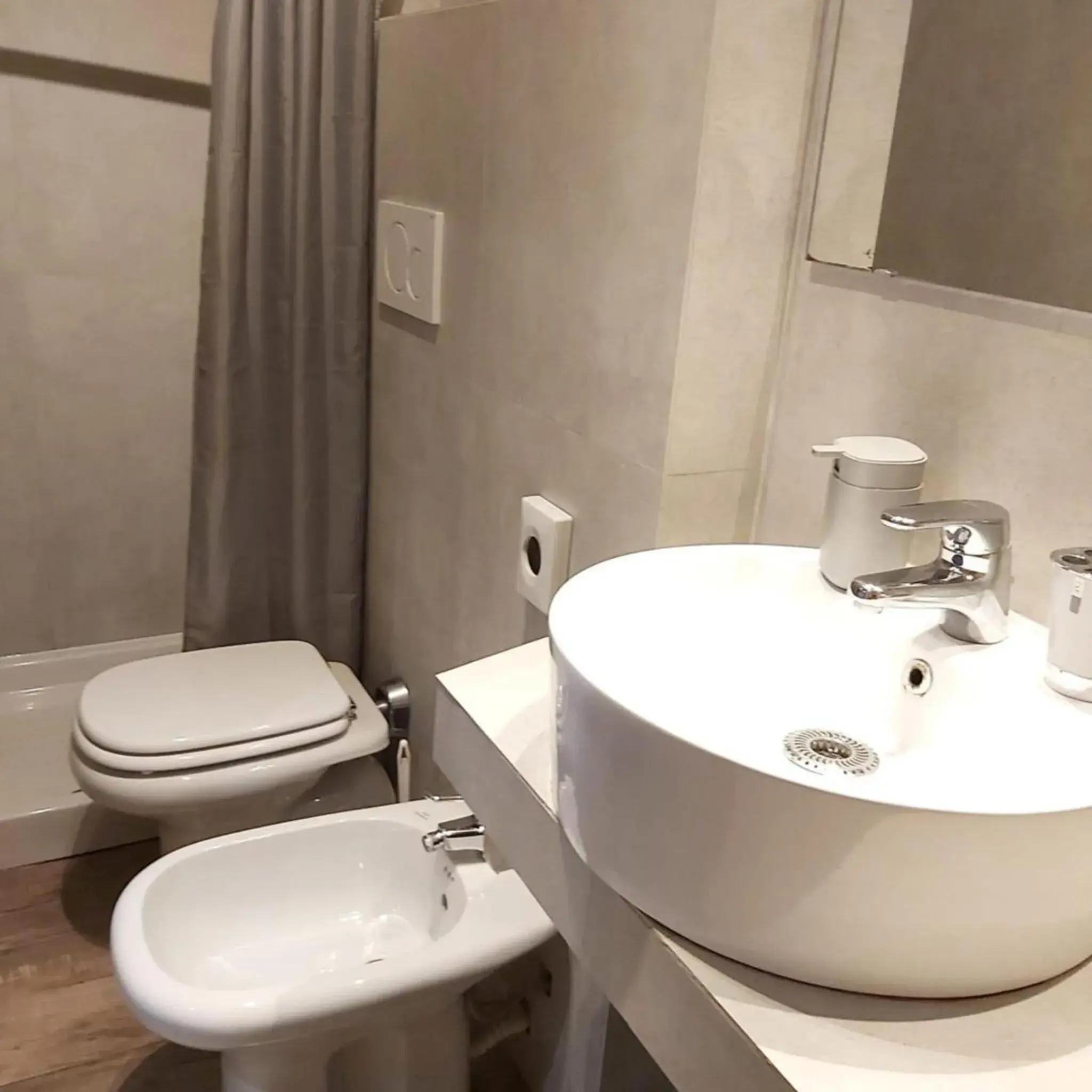 Toilet, Bathroom in Hotel Convertini