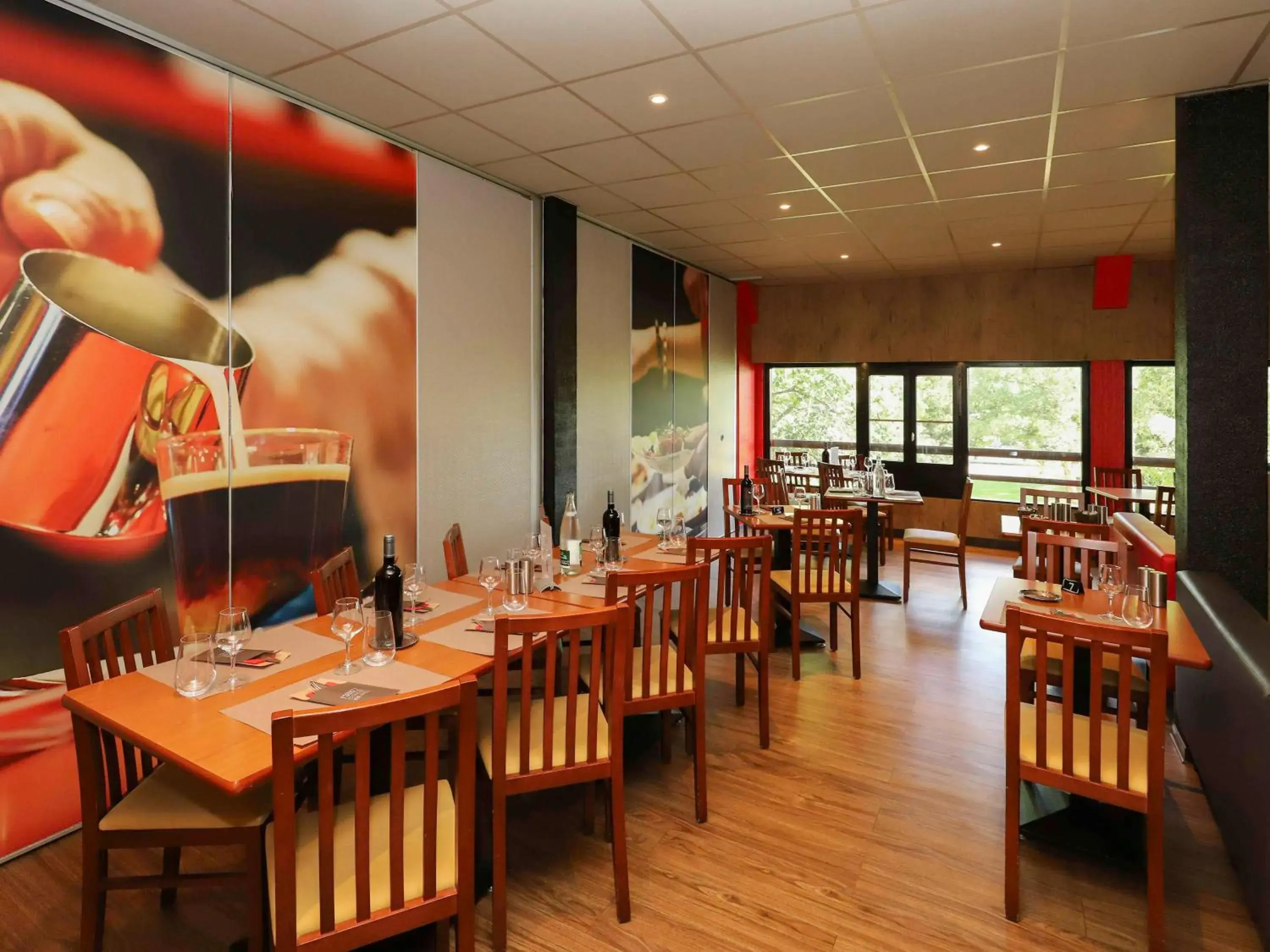 Restaurant/places to eat in ibis Egletons Restaurant/places to eat in ibis Egletons