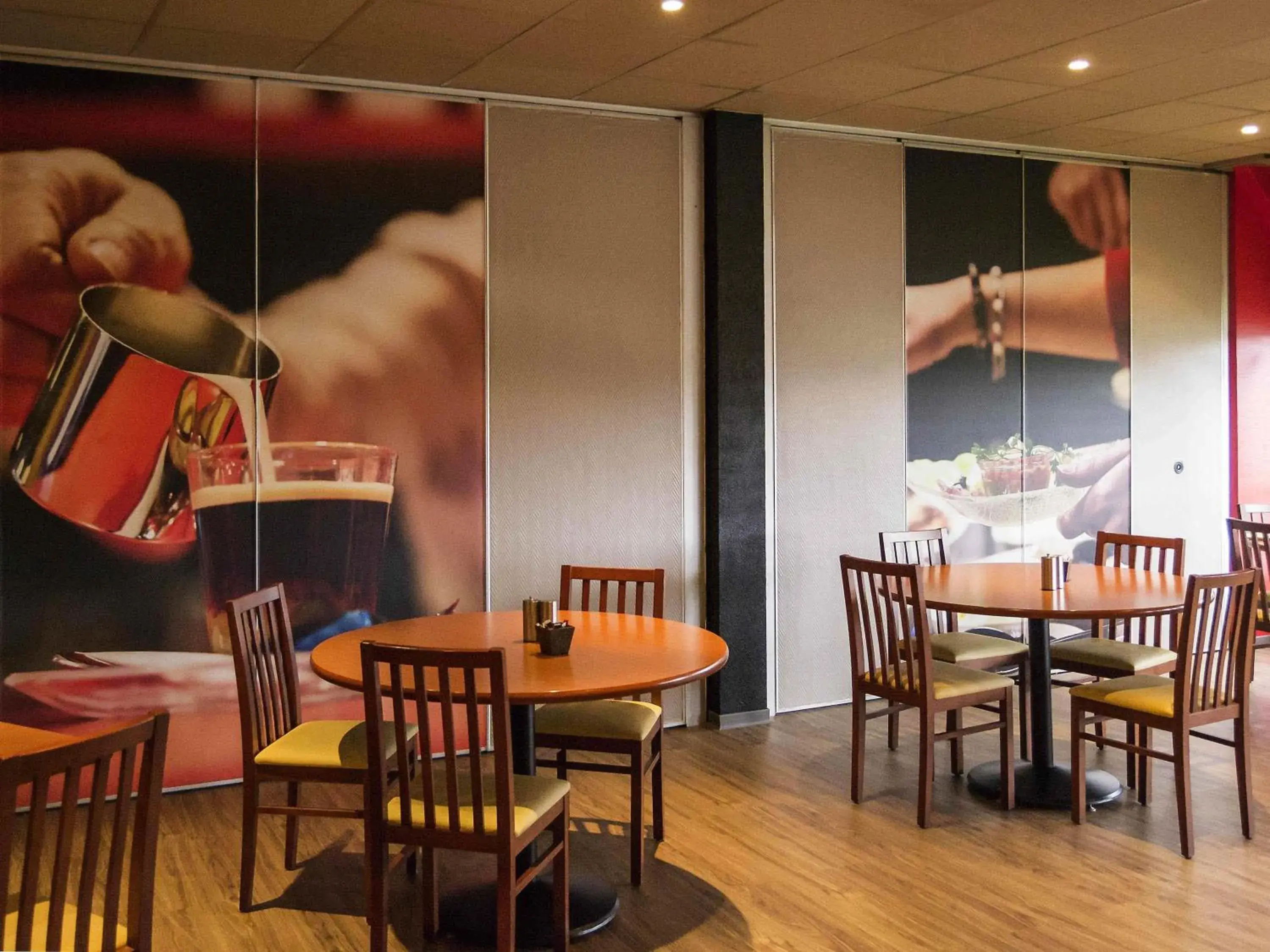 Restaurant/places to eat in ibis Egletons Restaurant/places to eat in ibis Egletons