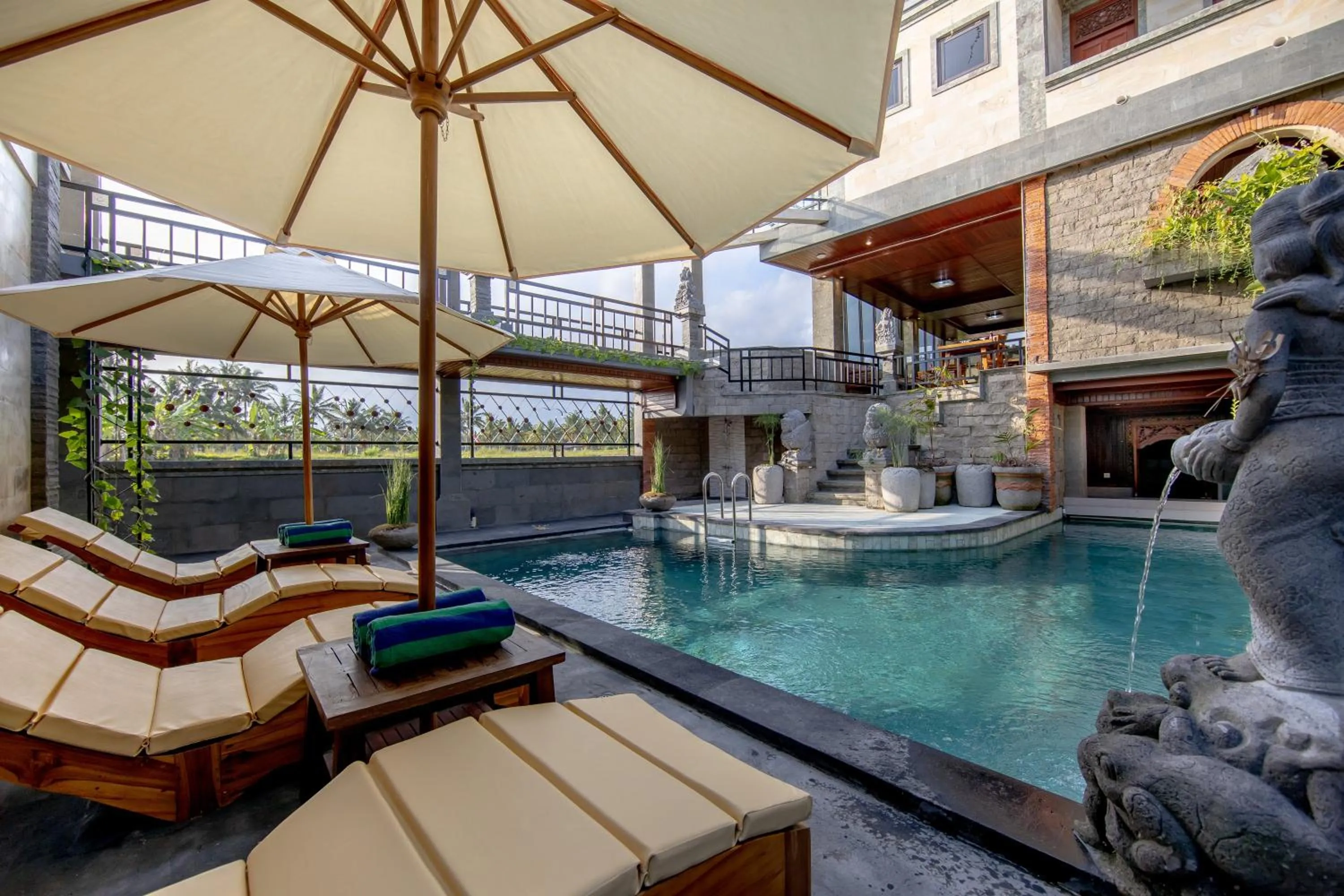 Property building in Juwuk Manis