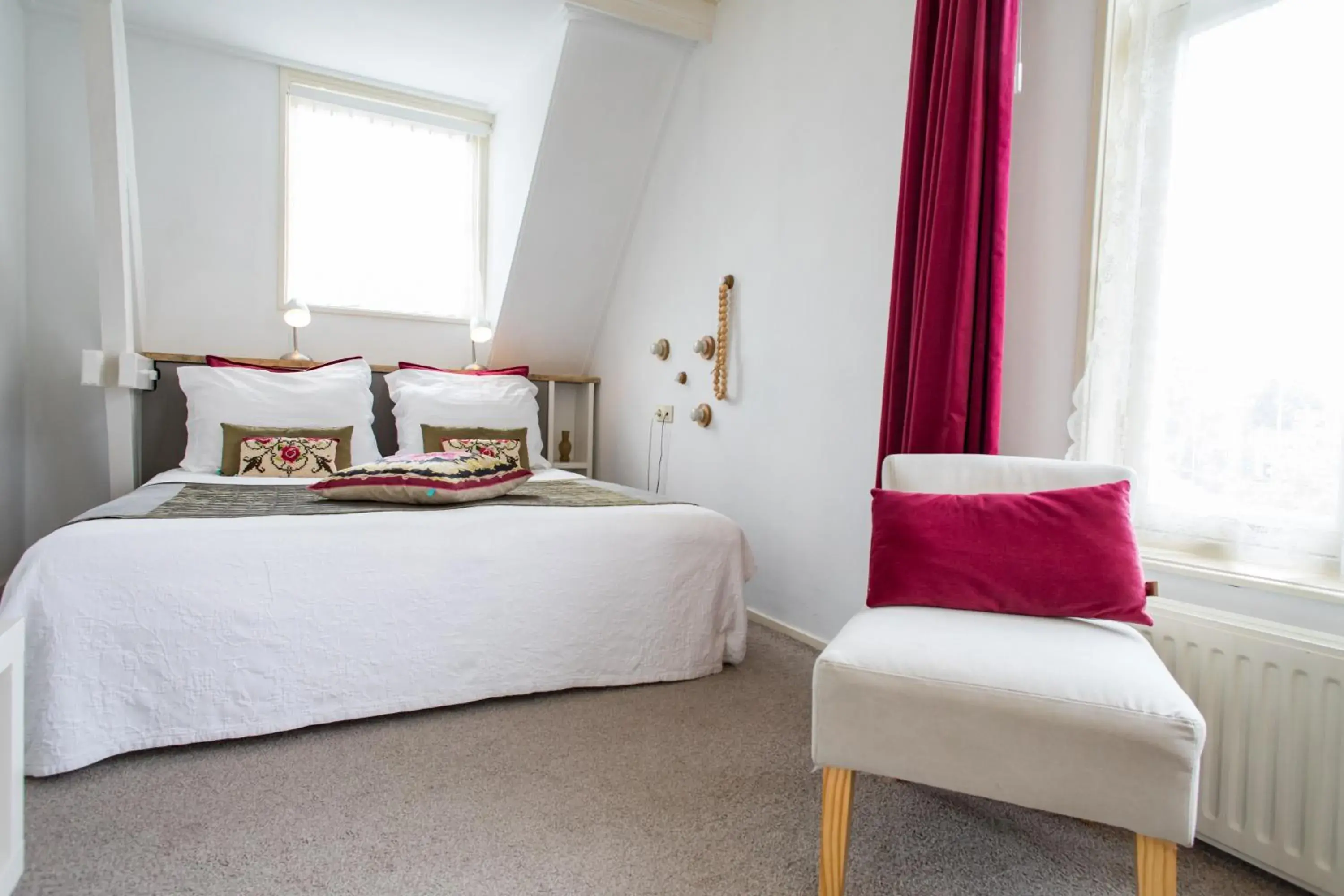 Double Room - single occupancy in Hotel Restaurant Taverne Double Room - single occupancy in Hotel Restaurant Taverne