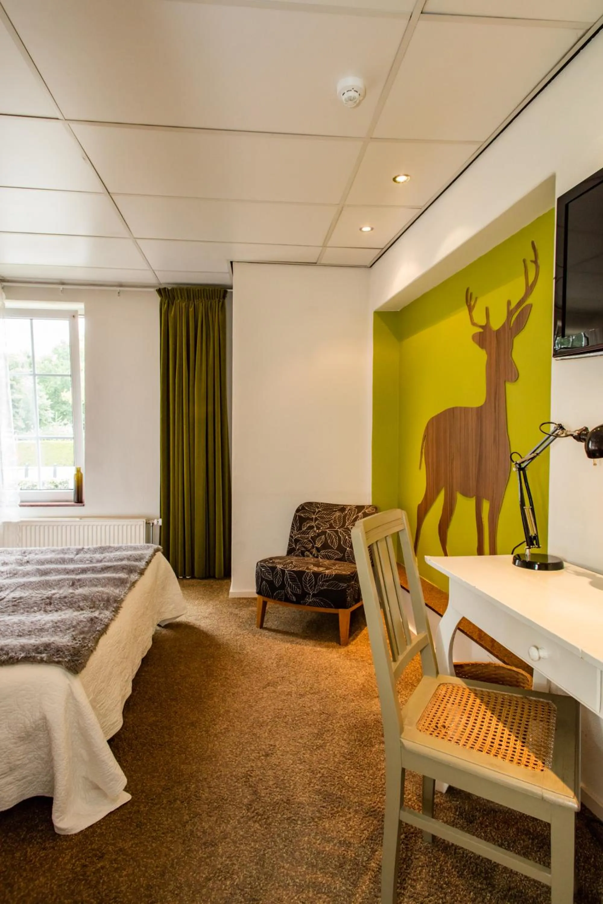 Bed in Hotel Restaurant Taverne