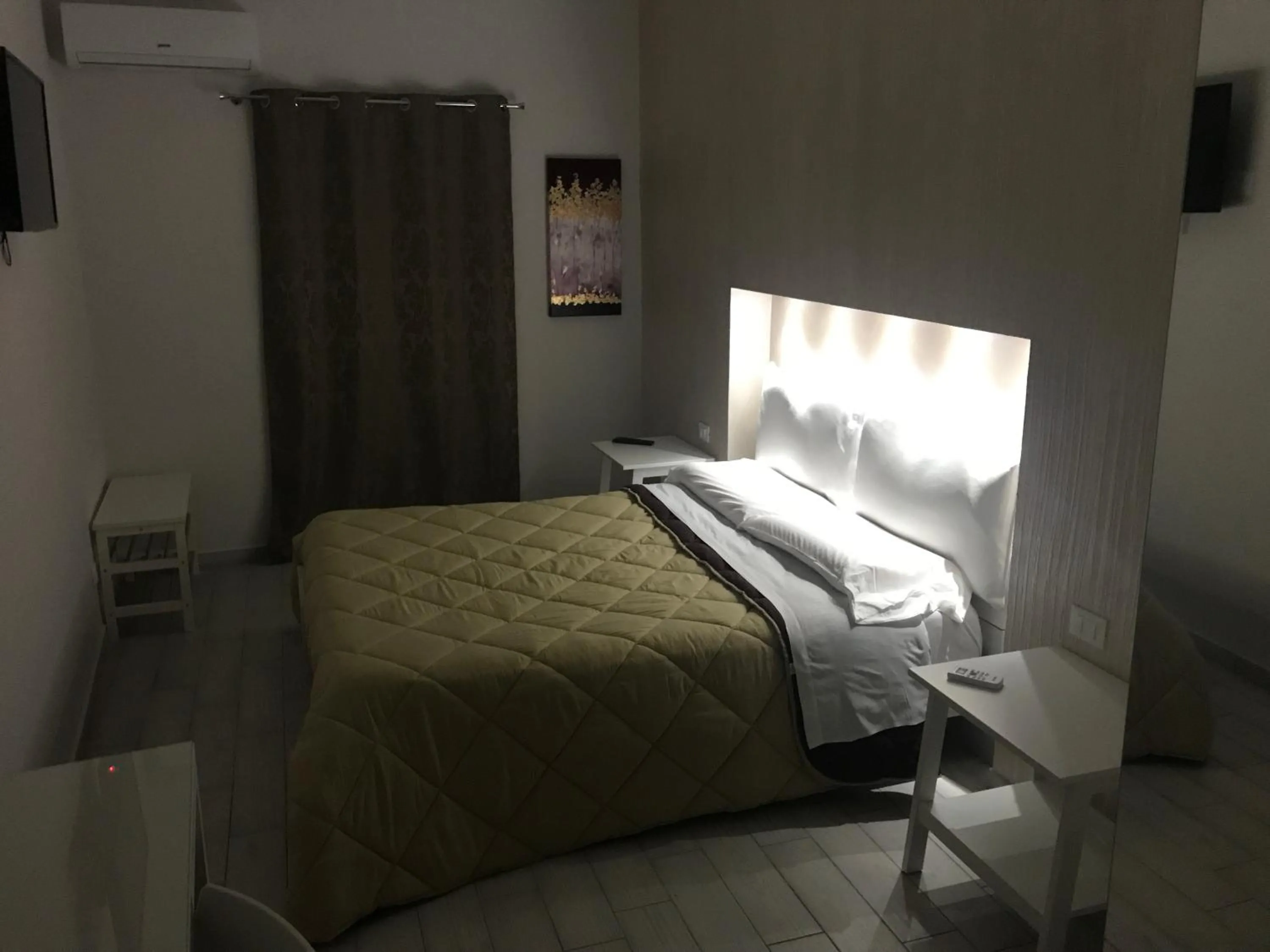 Bed in Palazzo Liberty