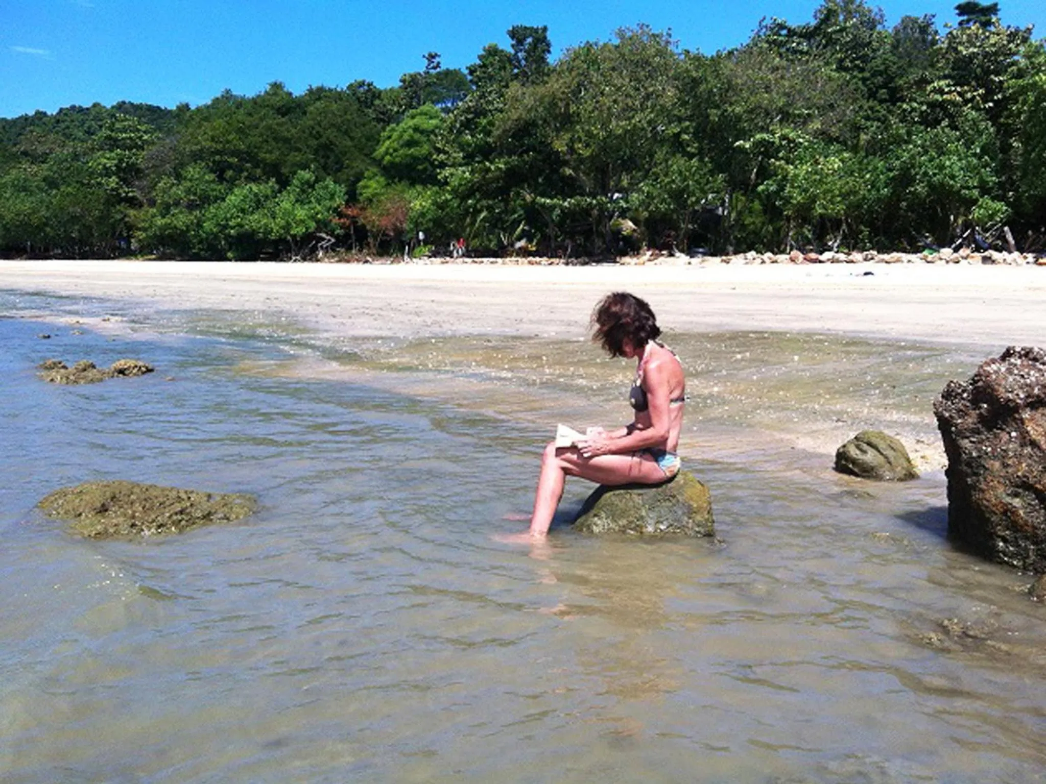 People in Bonhomie Beach Cottage