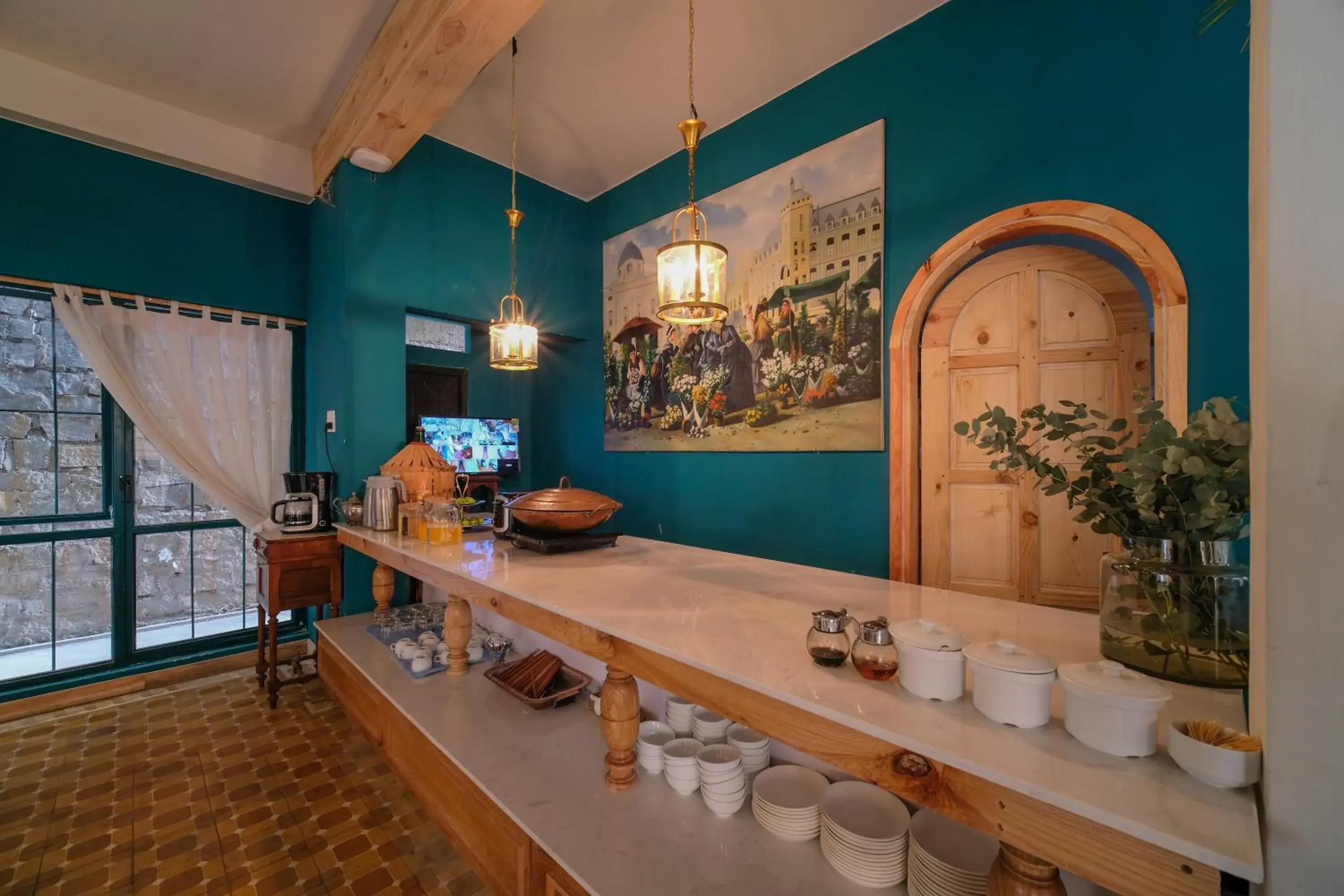 Restaurant/places to eat in Lacasa May Restaurant/places to eat in Lacasa May