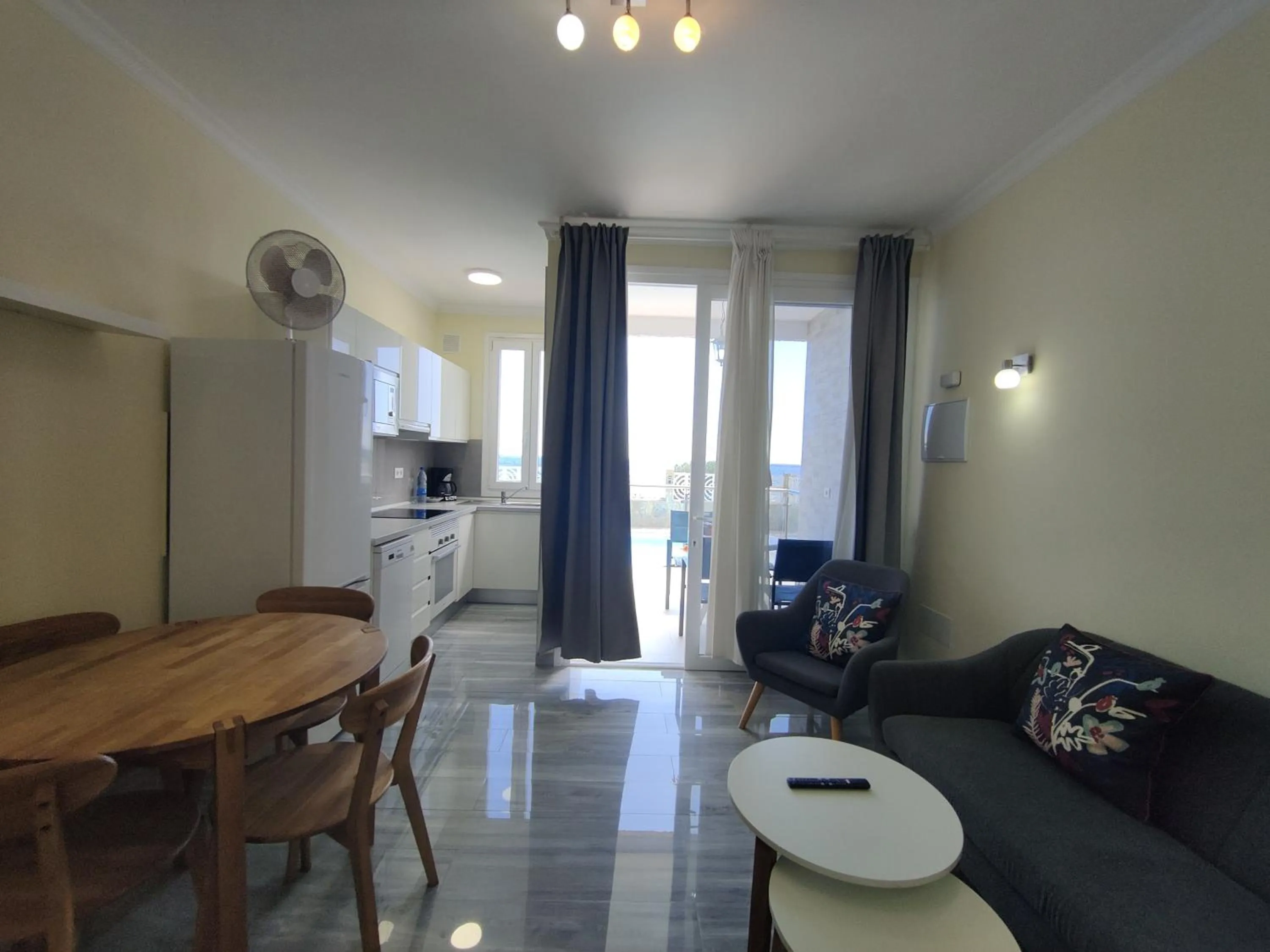 Kitchen or kitchenette in Los Nidos
