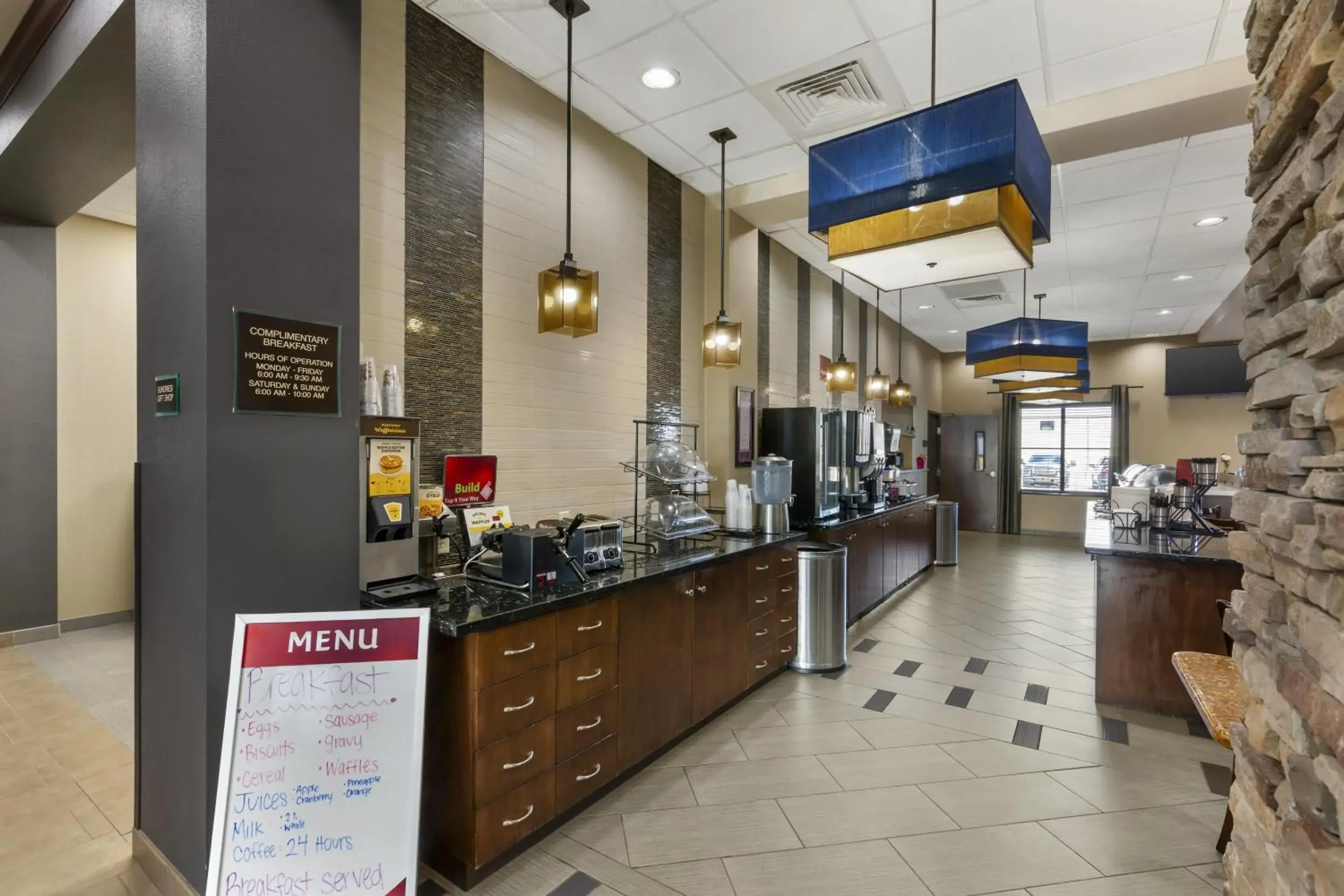 Breakfast in Best Western Plus Williston Hotel & Suites Breakfast in Best Western Plus Williston Hotel & Suites
