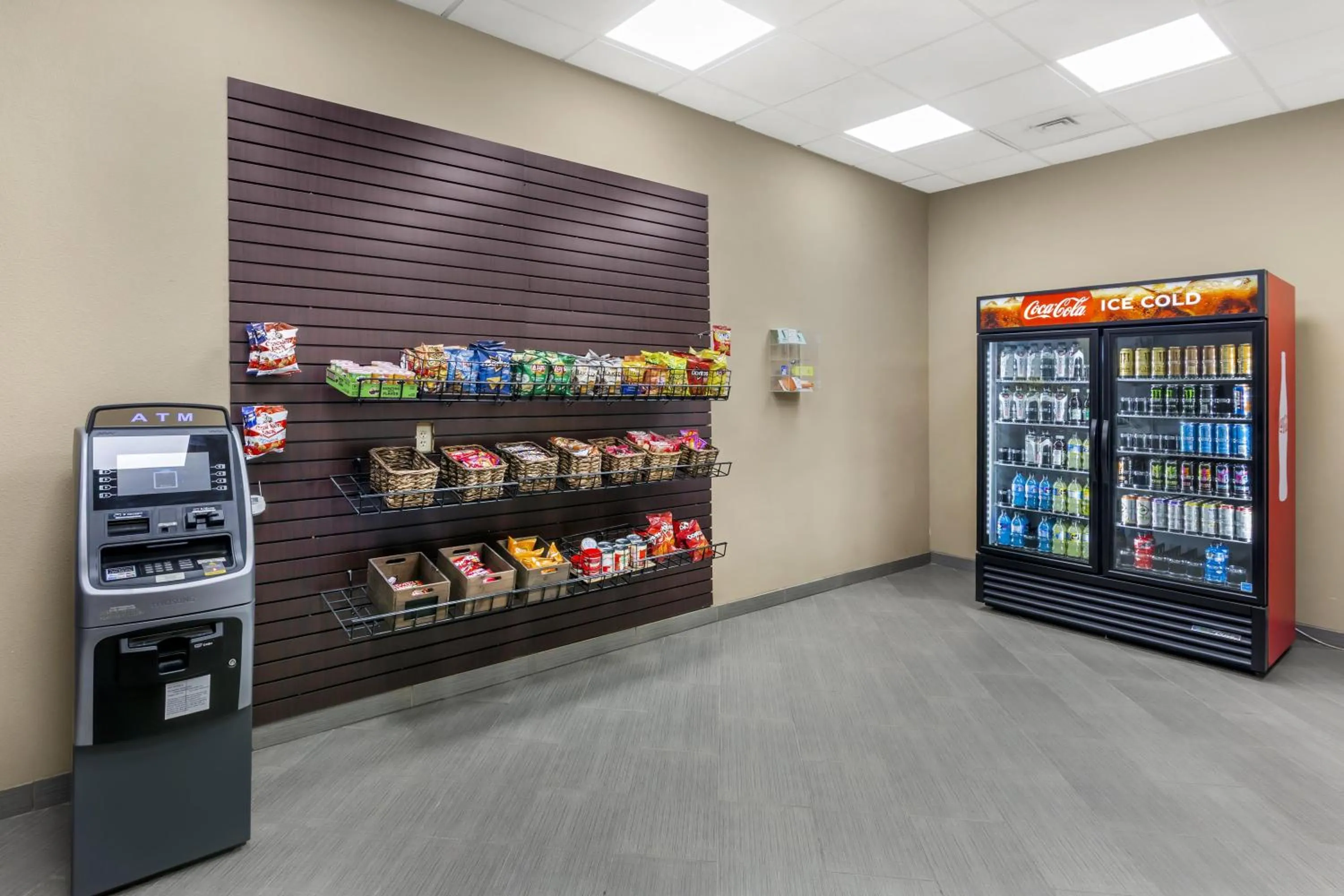 Property building in Best Western Plus Williston Hotel & Suites