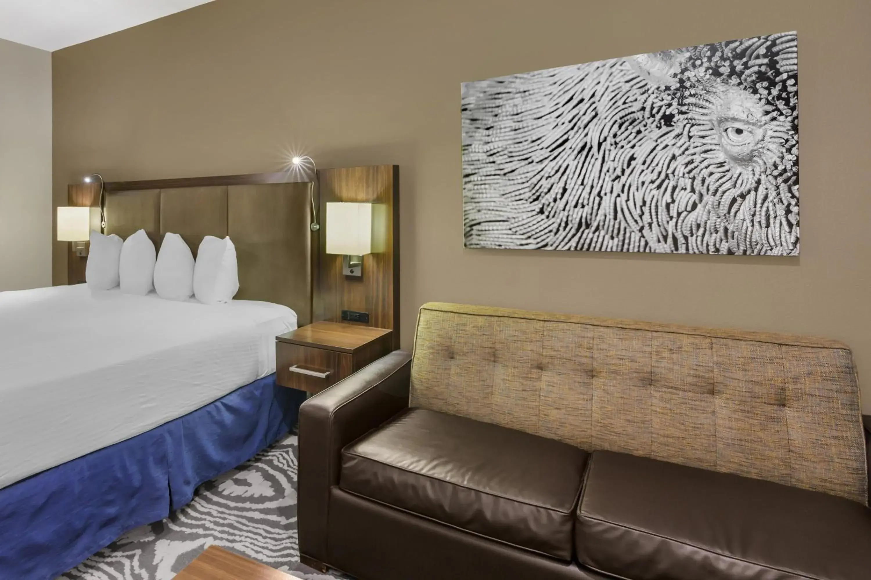 Bedroom, Bed in Best Western Plus Williston Hotel & Suites Bedroom, Bed in Best Western Plus Williston Hotel & Suites