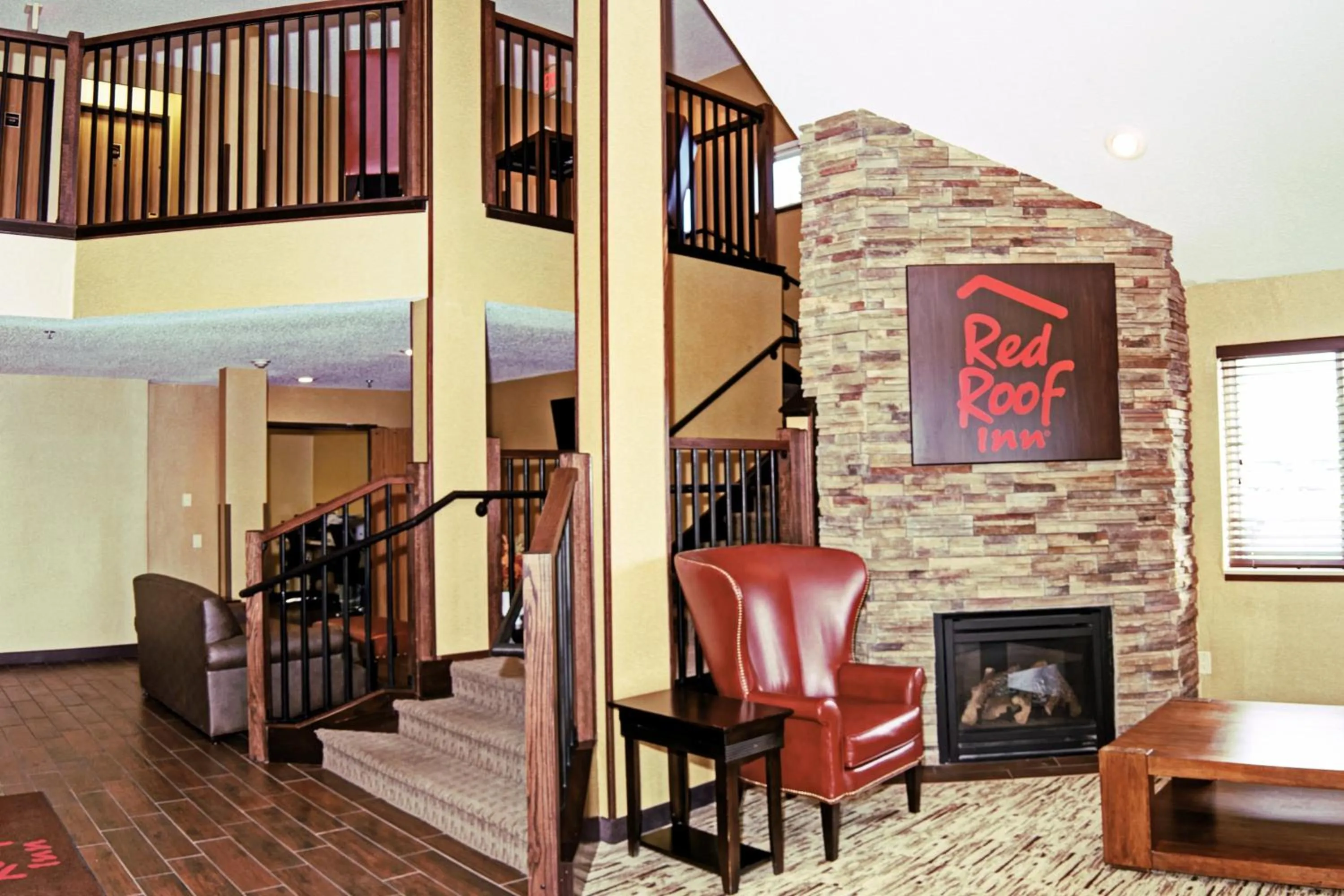 Lobby or reception in Red Roof Inn Fargo - I-94/Medical Center
