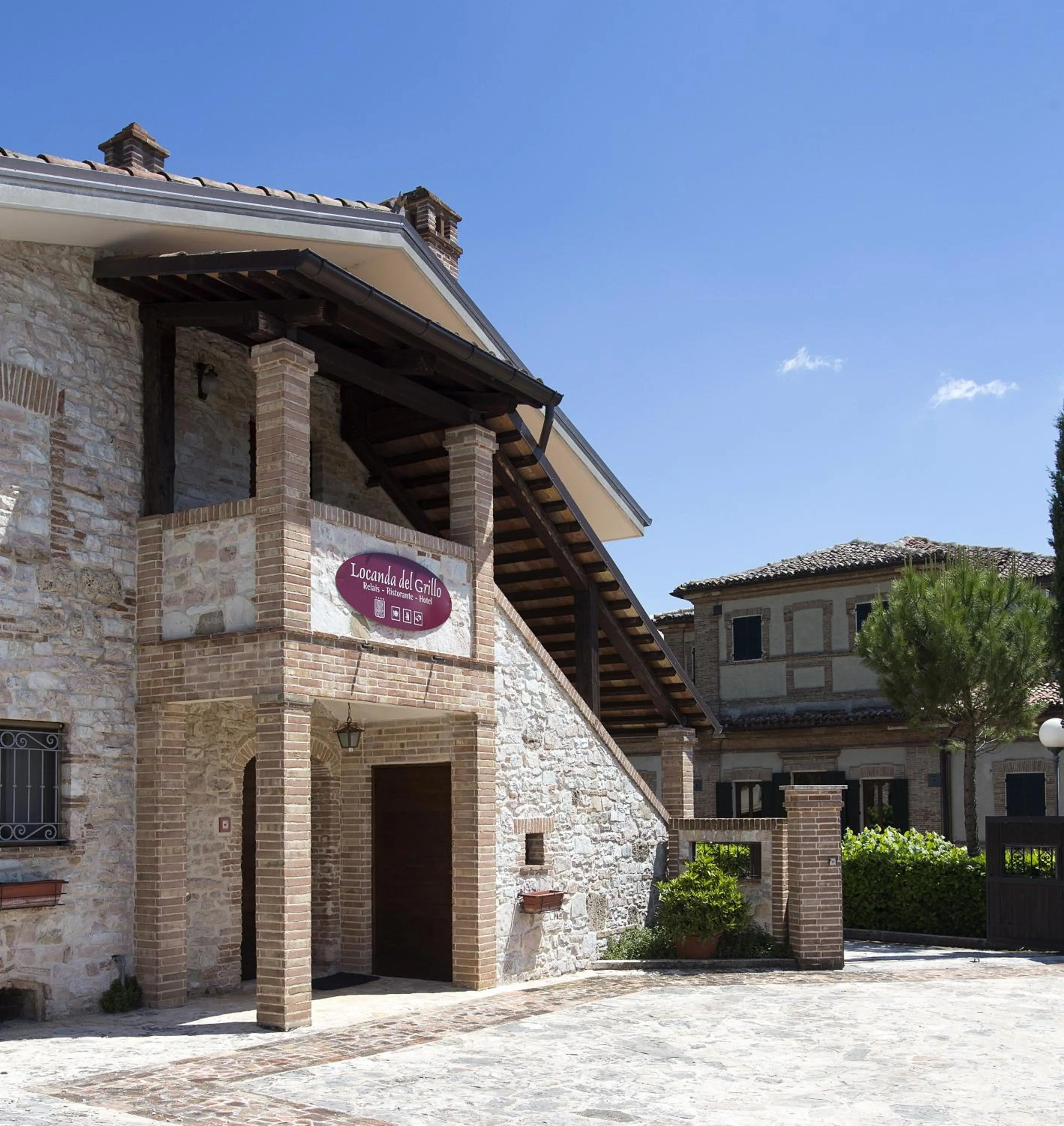 Property building in Marchese Del Grillo