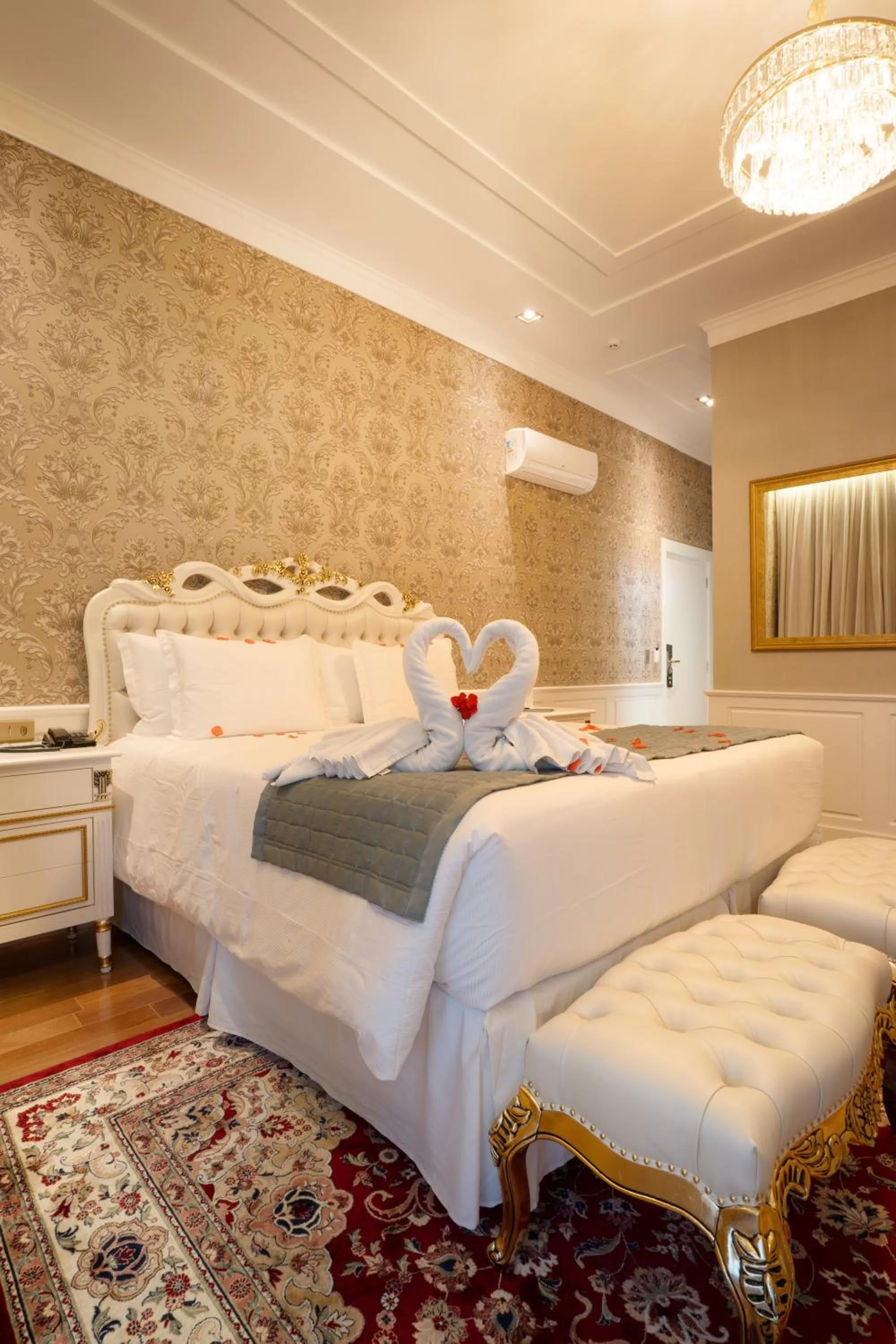 Bed in Pousada Luis XV