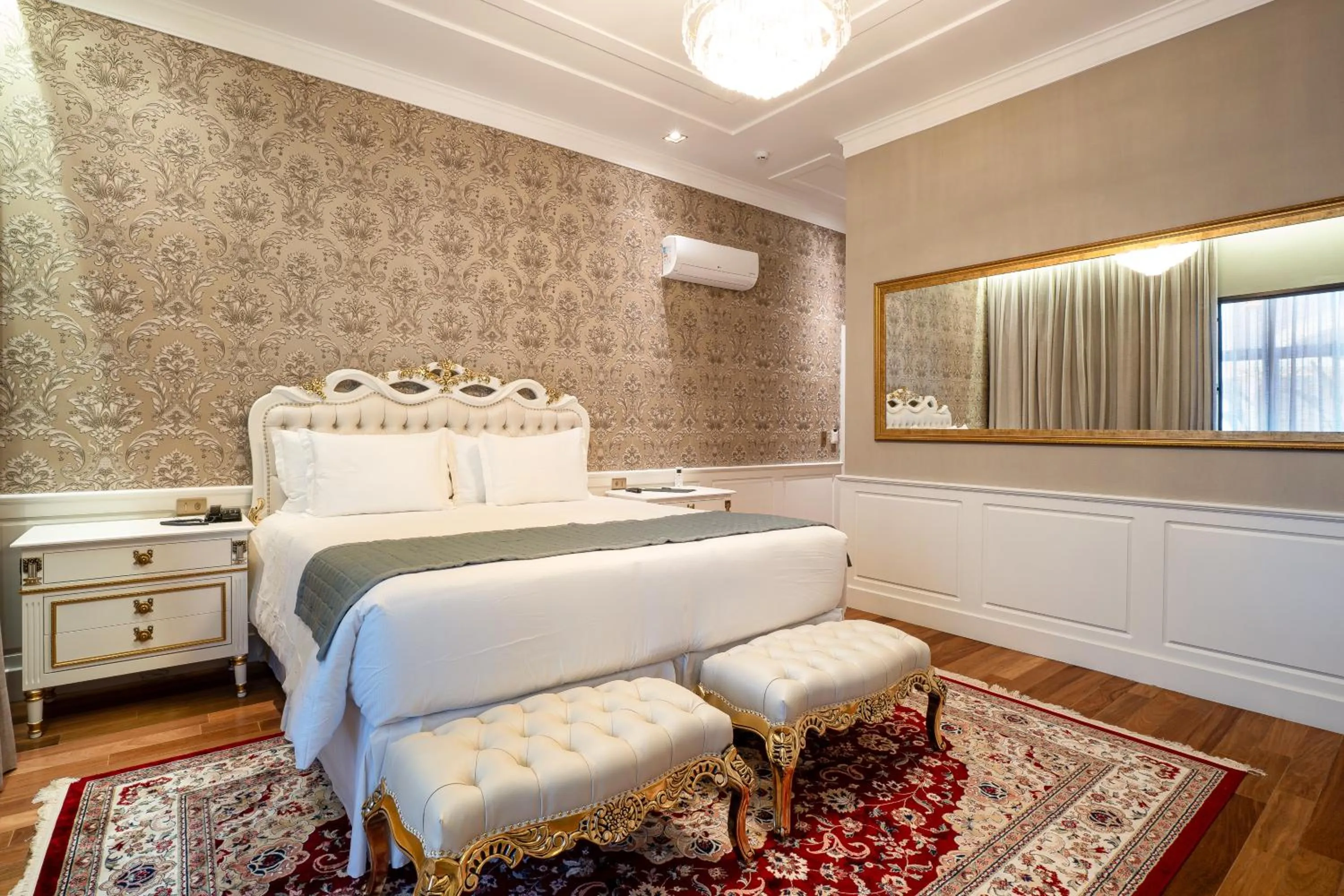 Bed in Pousada Luis XV