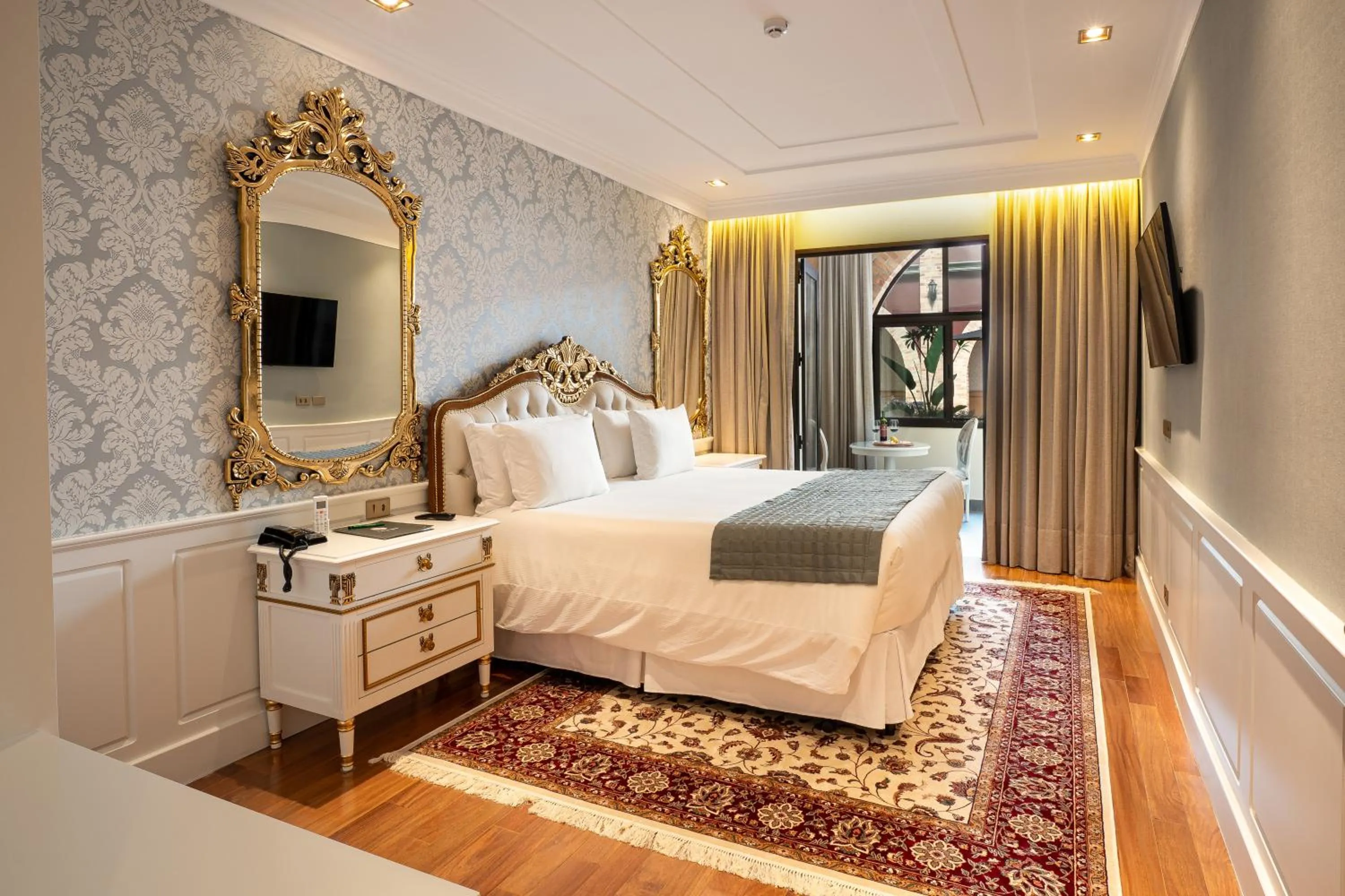 Bed in Pousada Luis XV