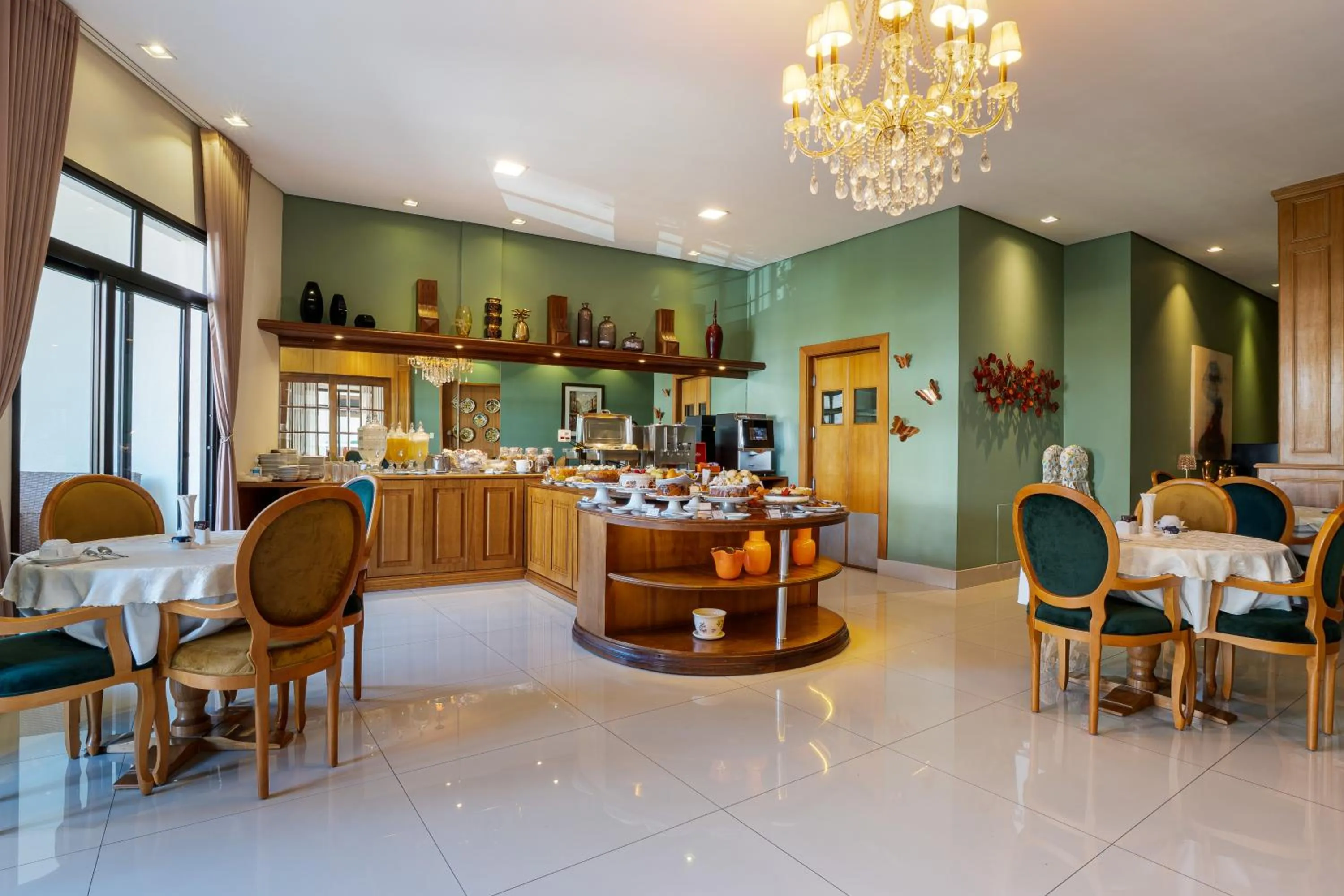 Breakfast in Pousada Luis XV