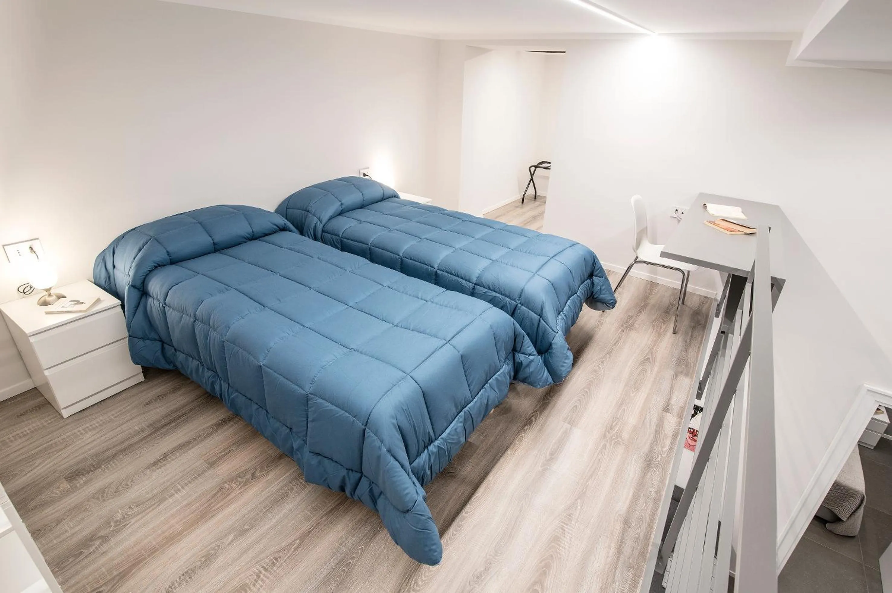 Bedroom, Bed in Three Houses Toledo