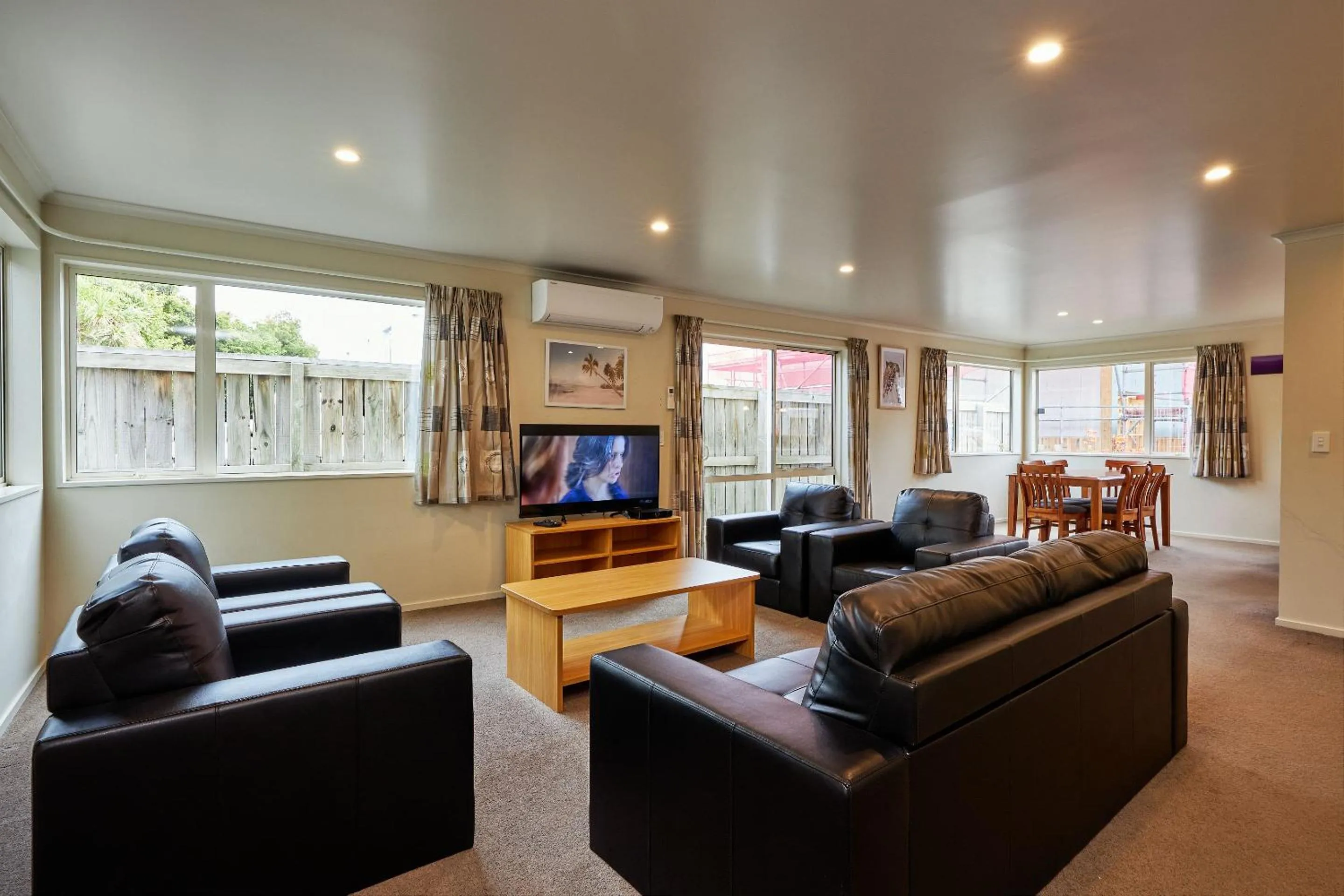 Lounge or bar in The White Morph - Heritage Collection