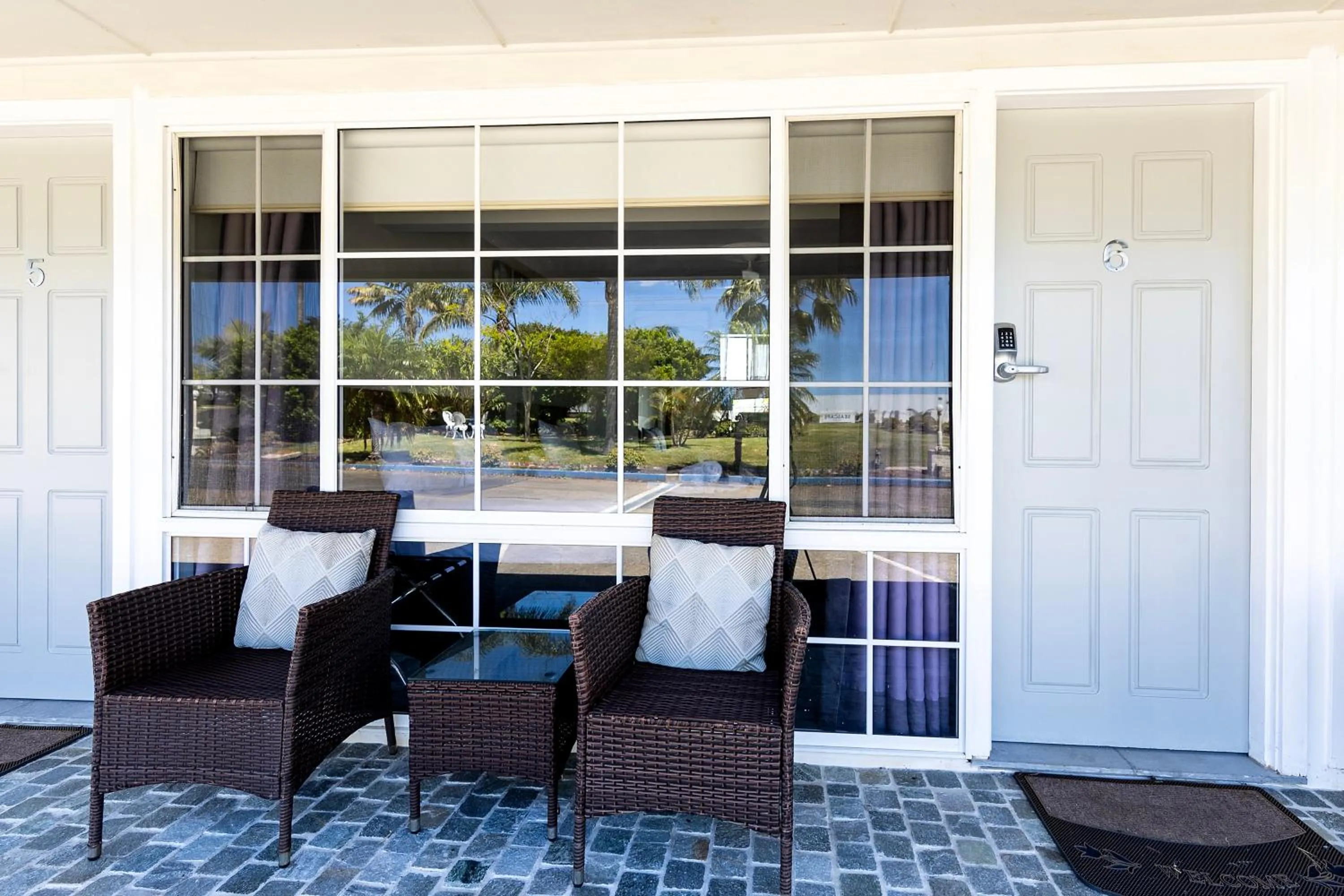 Breeze Inn 13 Princes Highway, Ulladulla