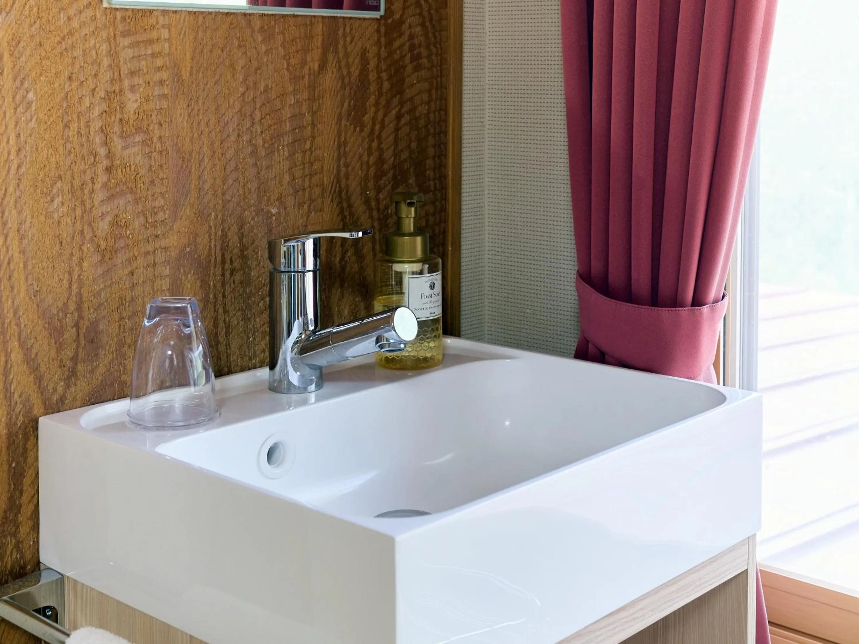 Photo of the whole room in Ishinoyu Lodge