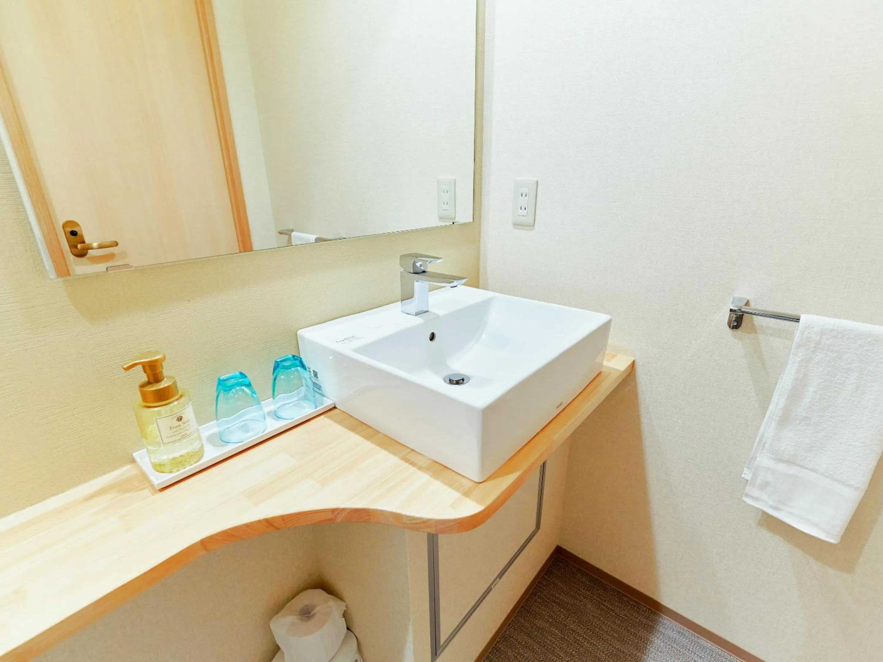 Photo of the whole room in Ishinoyu Lodge